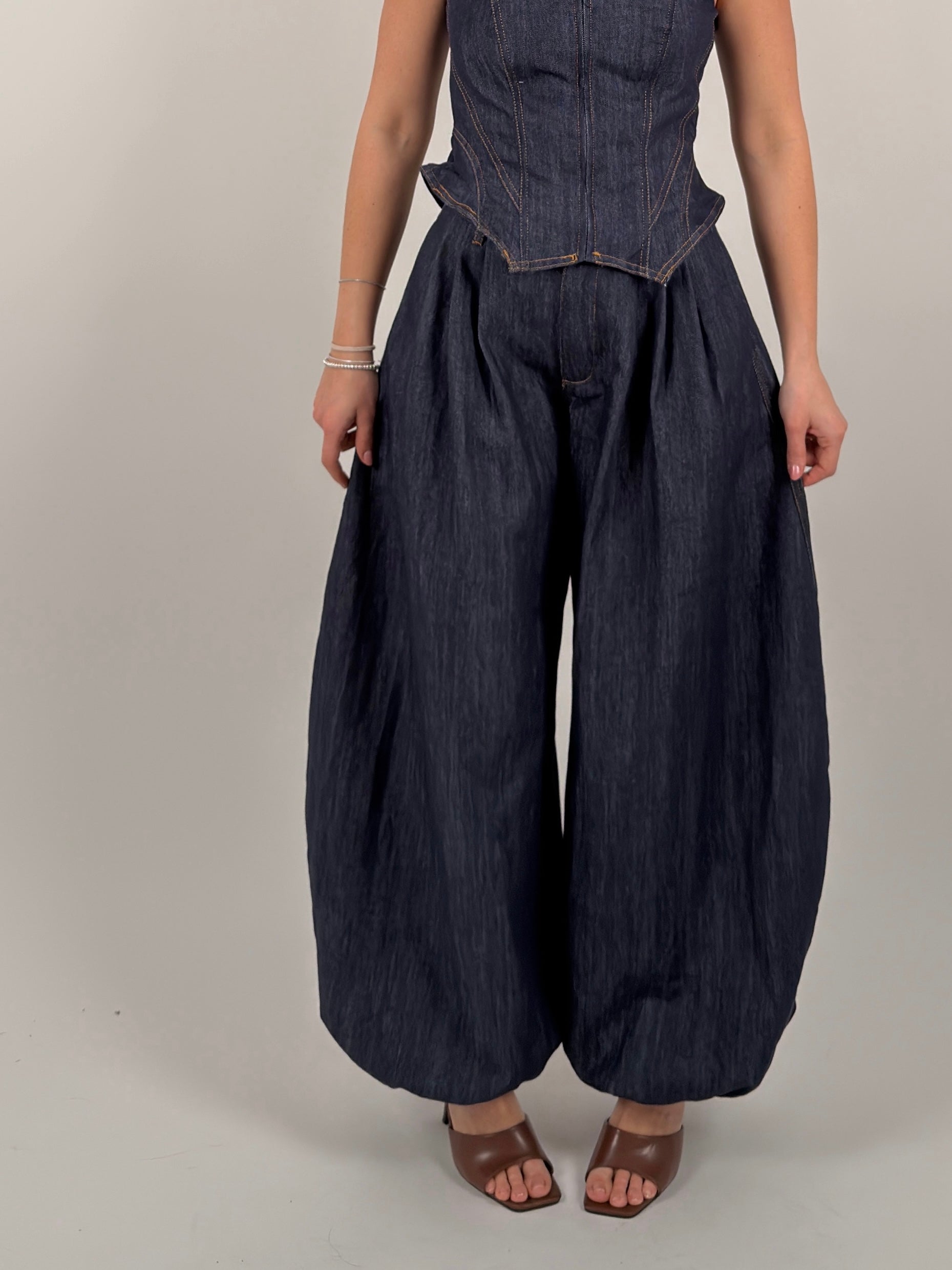 Jeans ballon tessuto fermo