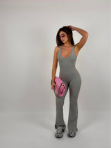 Tuta in lycra modellante, con schiena scoperta