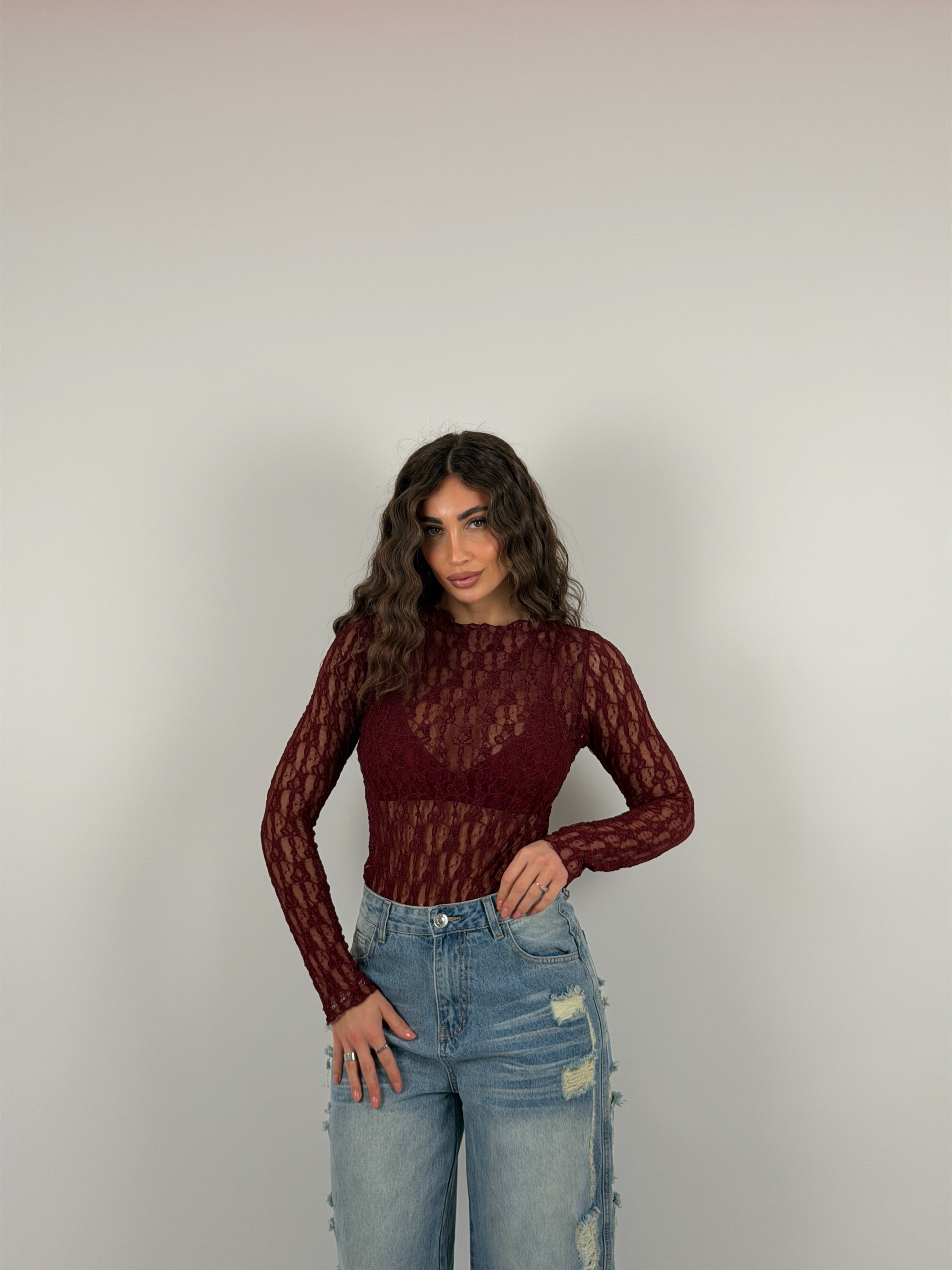 Body merletto collo taglio vivo