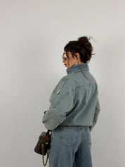 Giacca in denim chiaro con elastico in vita