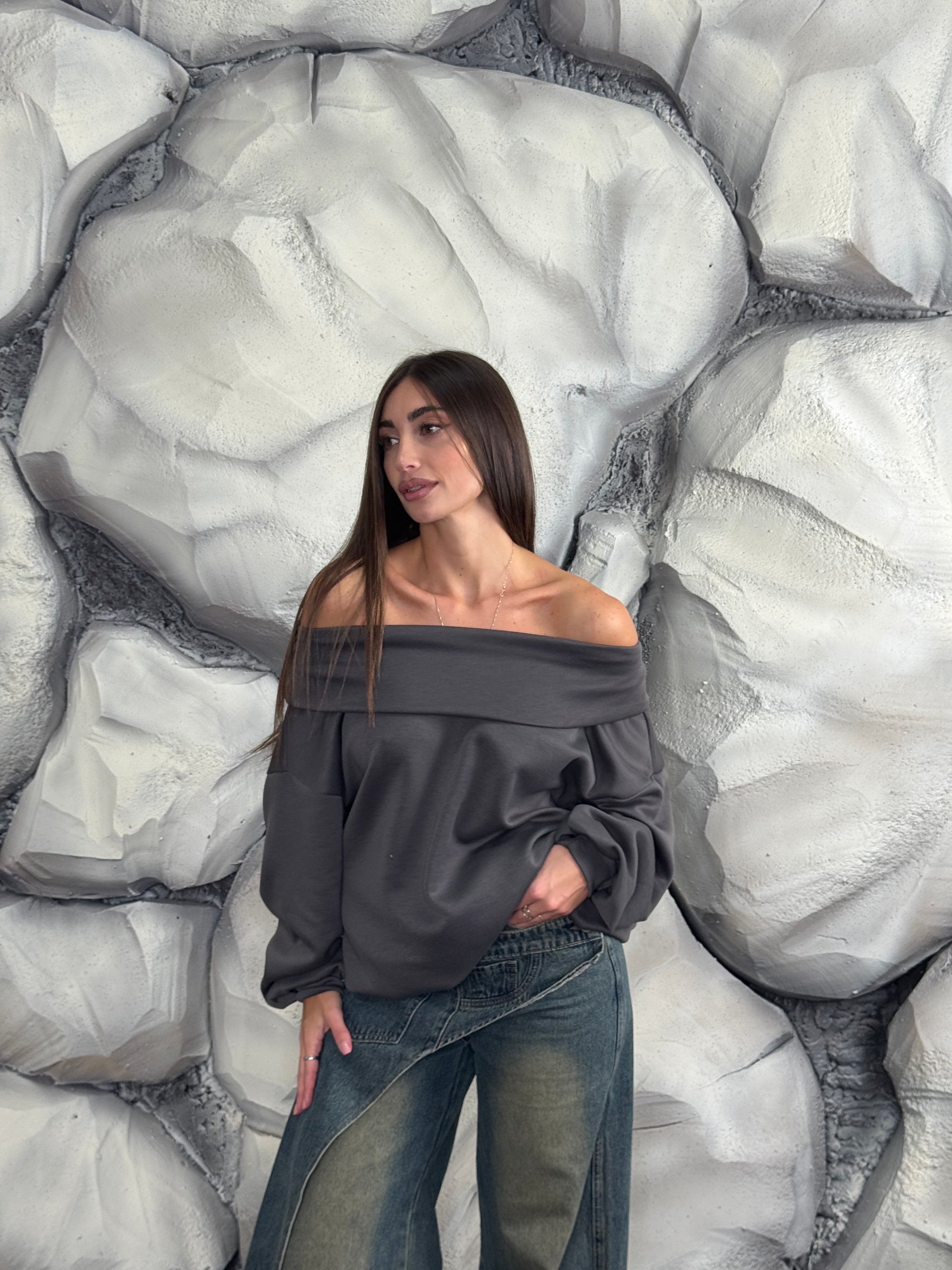 Felpa scollo a barca