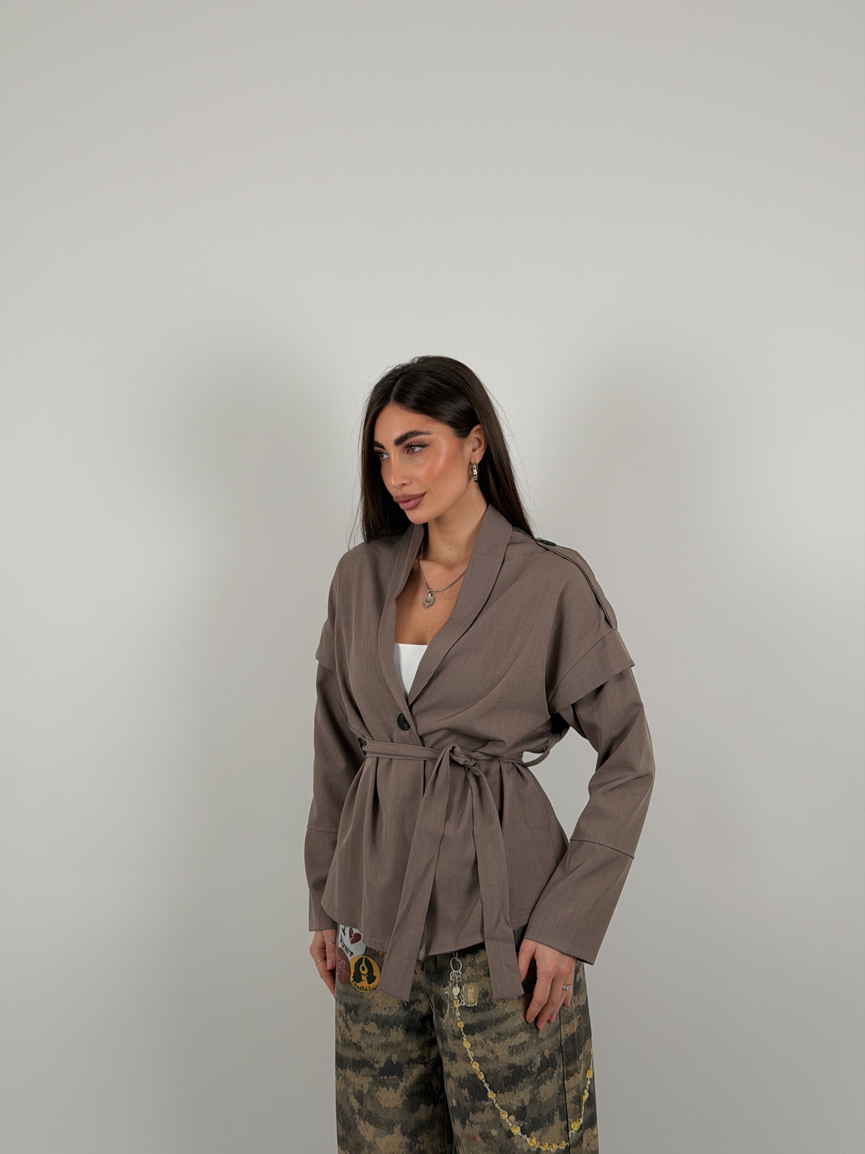 Giacca mood trench tessuto leggero