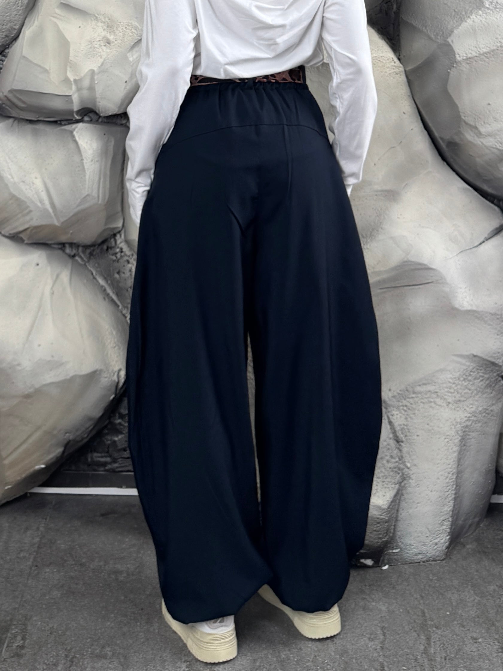 Pantalone con cintura maculata