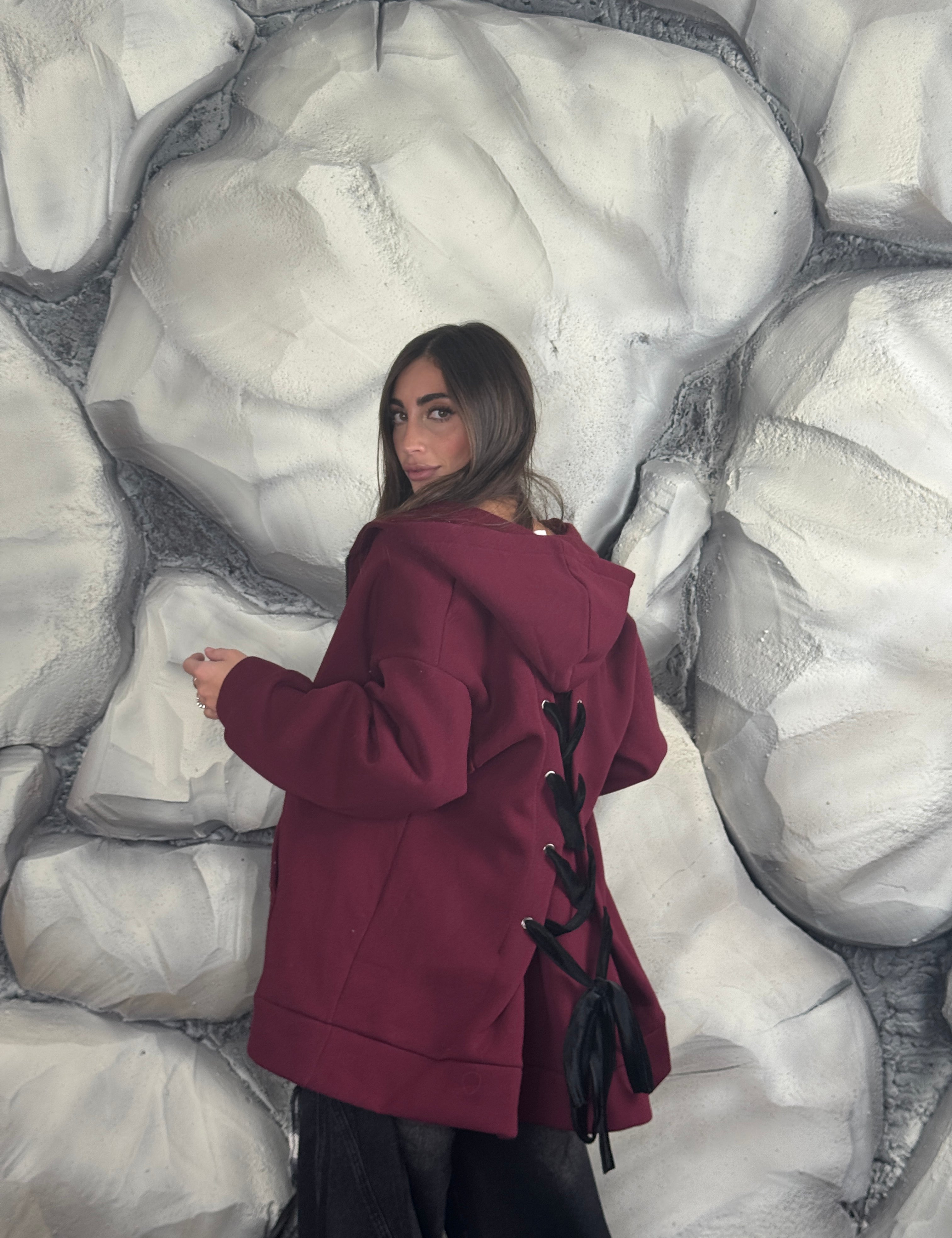 Felpa aperta sul retro