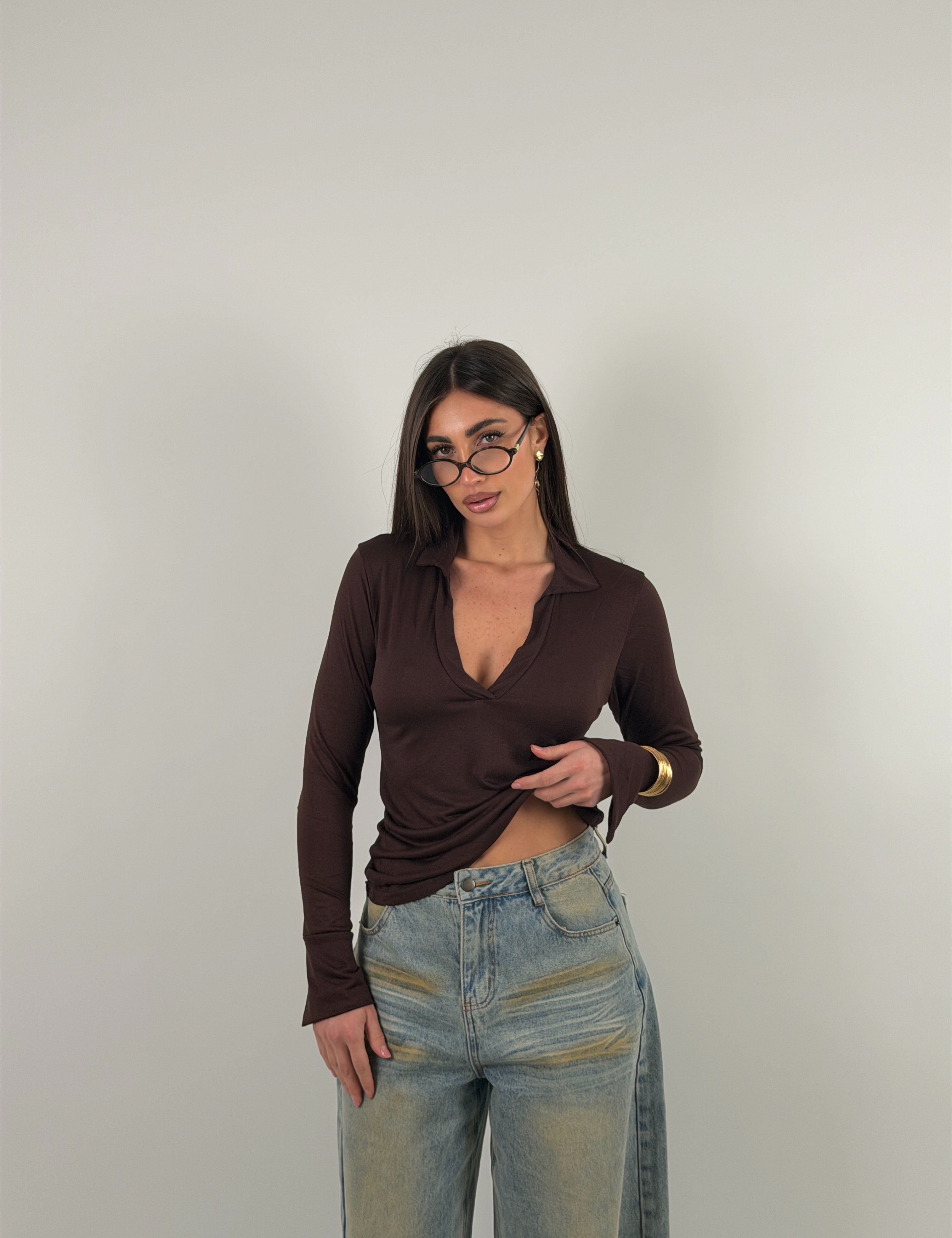 Maglia manica lunga semivelata con scollo a V