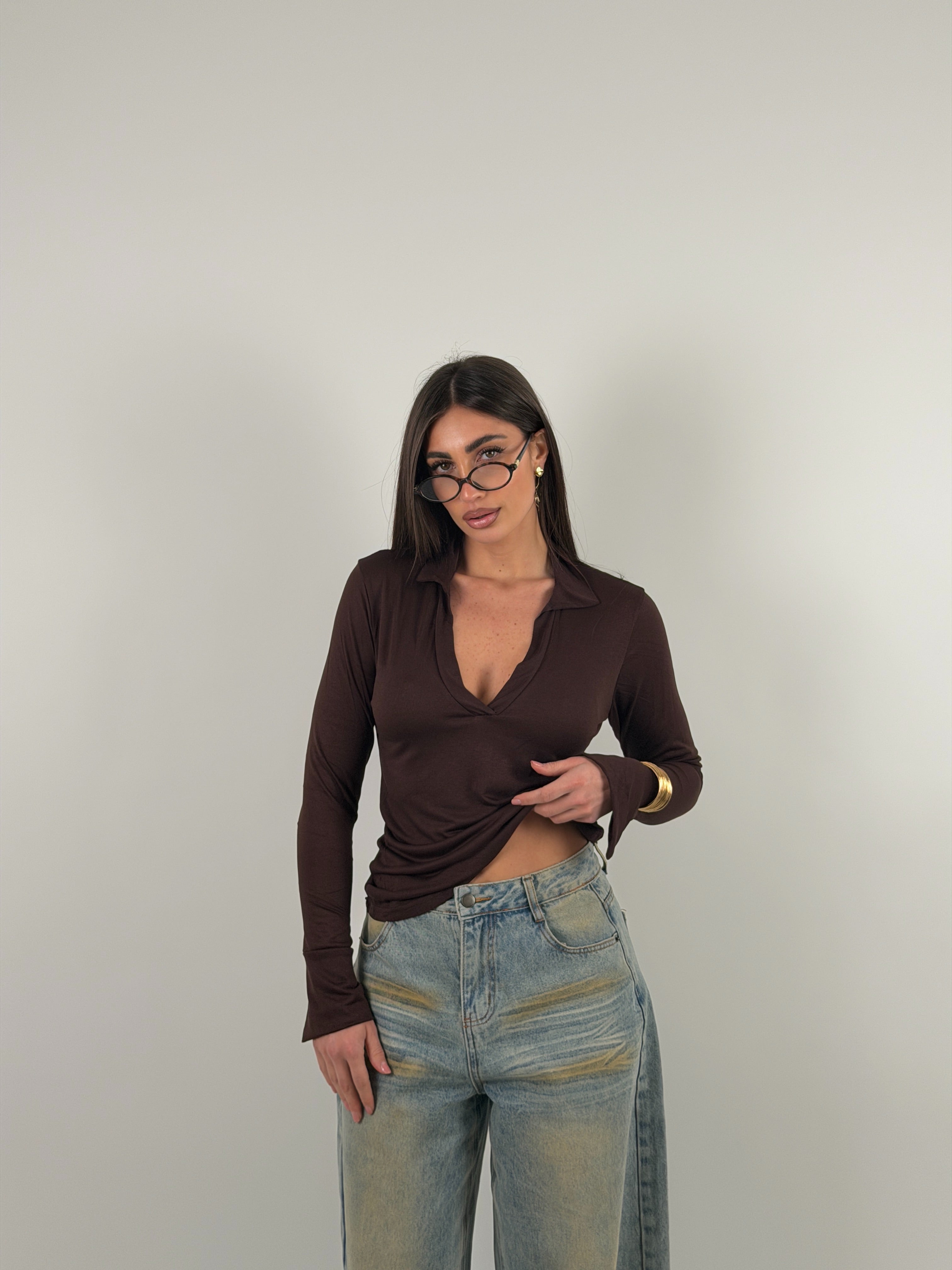 Maglia manica lunga semivelata con scollo a V