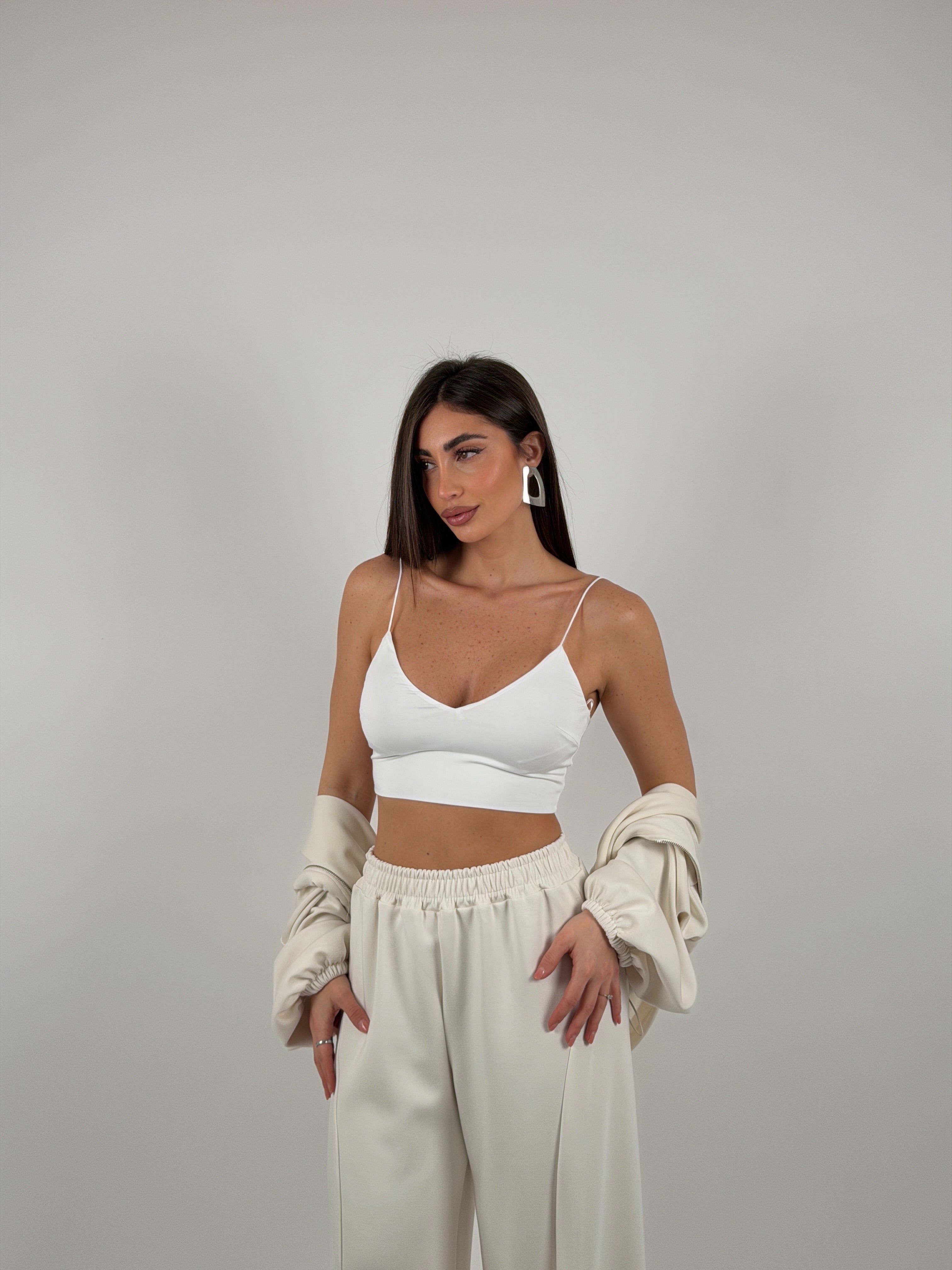 Top in lycra foderato, scollo V