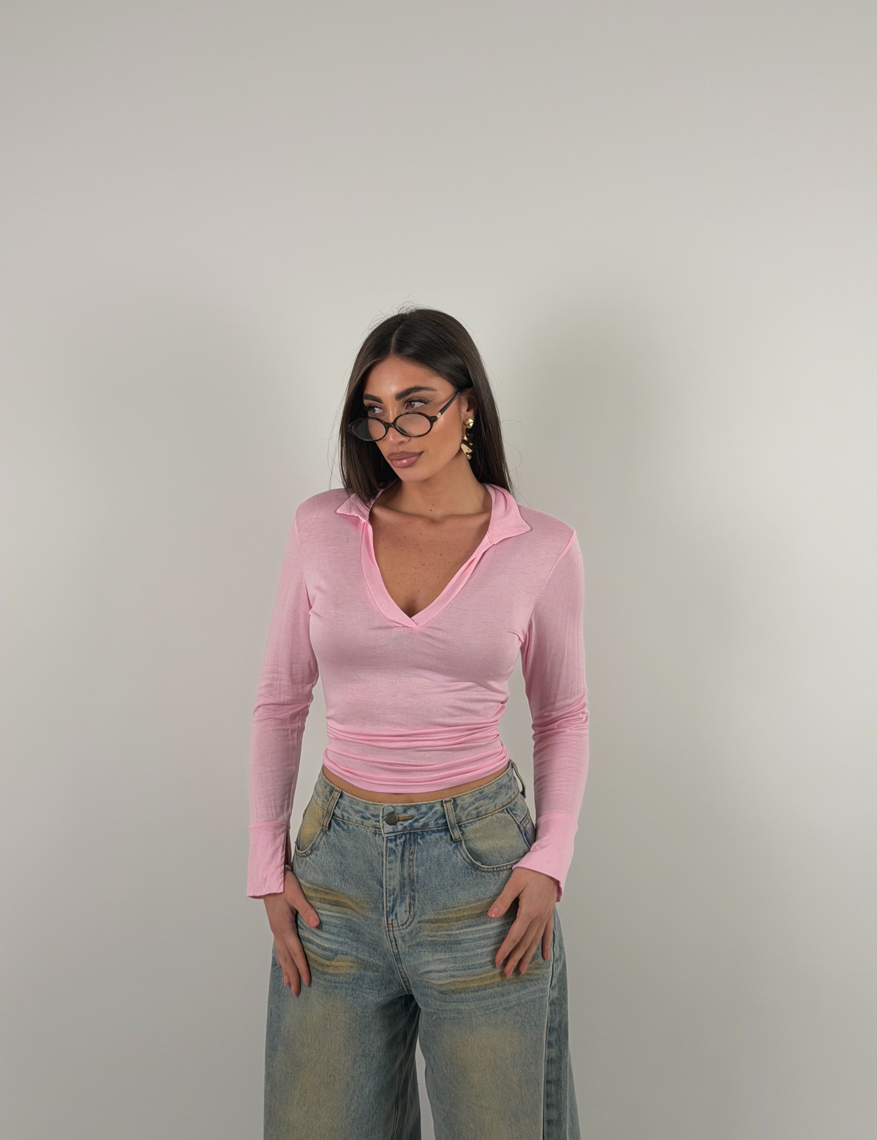 Maglia manica lunga semivelata con scollo a V