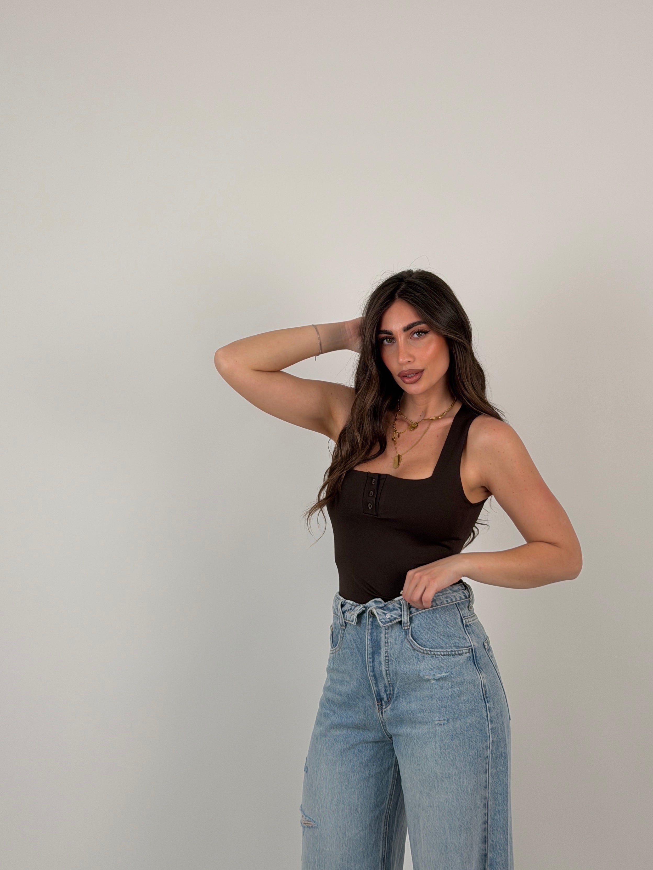 Body scollo quadrato con bottoncini