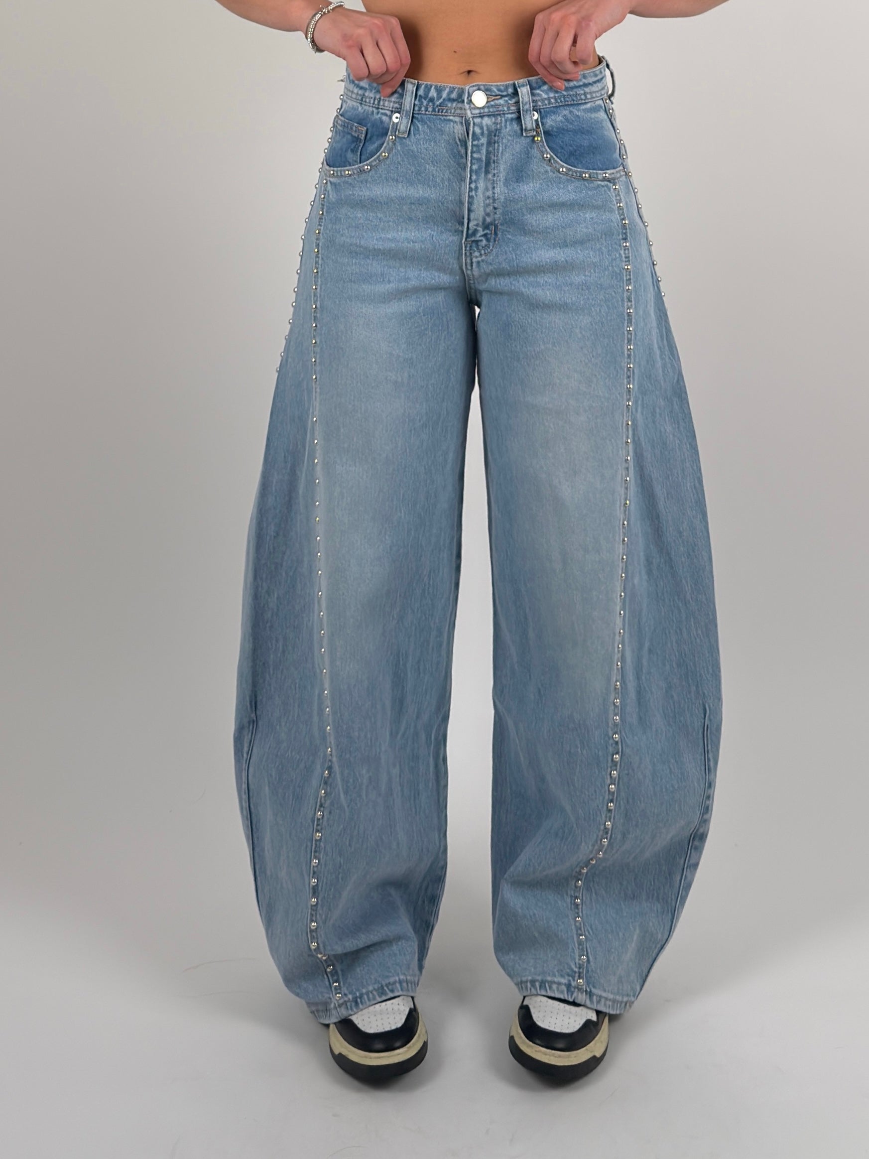 Jeans ballon borchie
