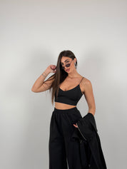 Top in lycra foderato, scollo V