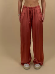 Pantalone effetto satinato Universal