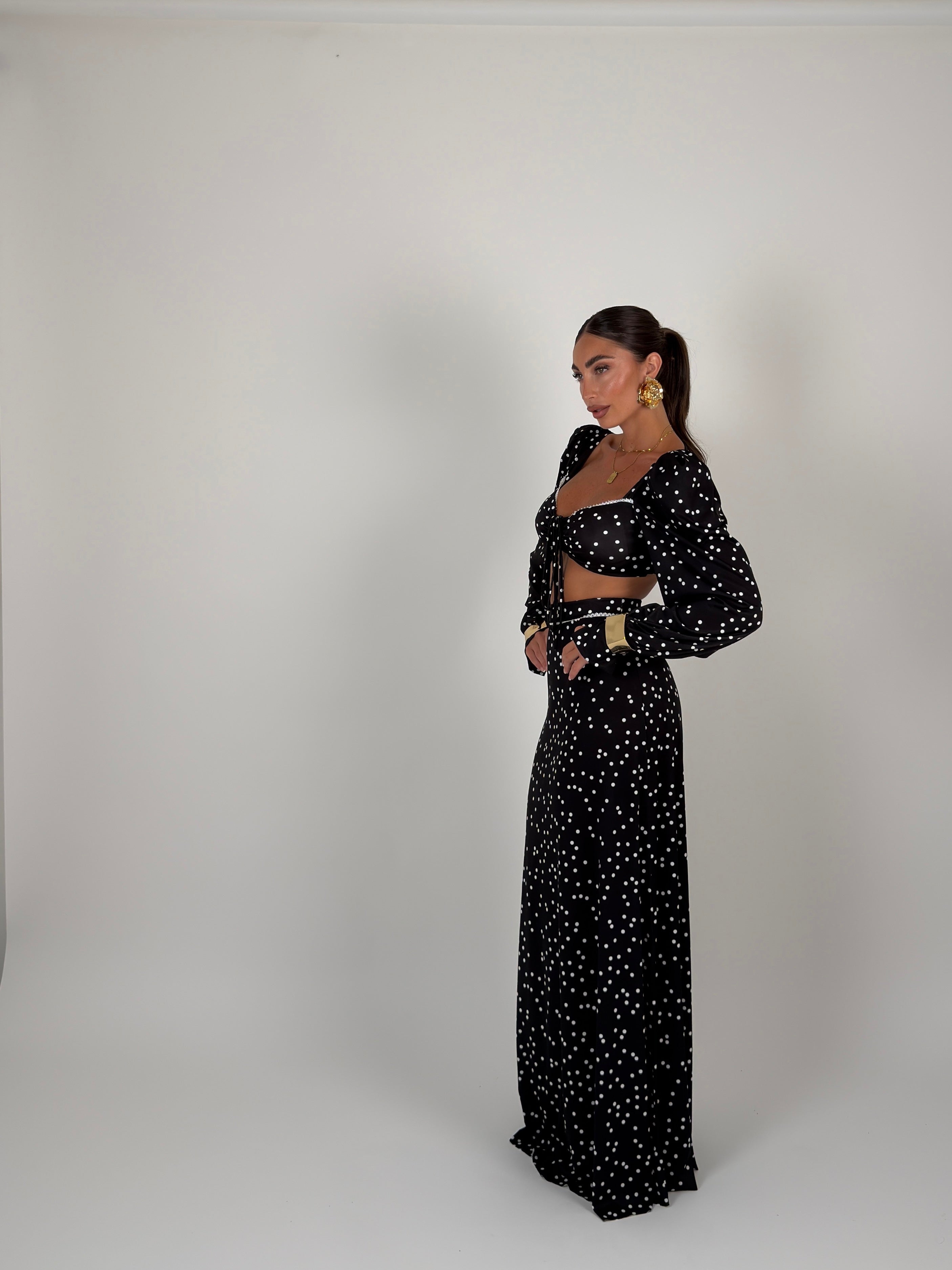 Completo pois due pezzi