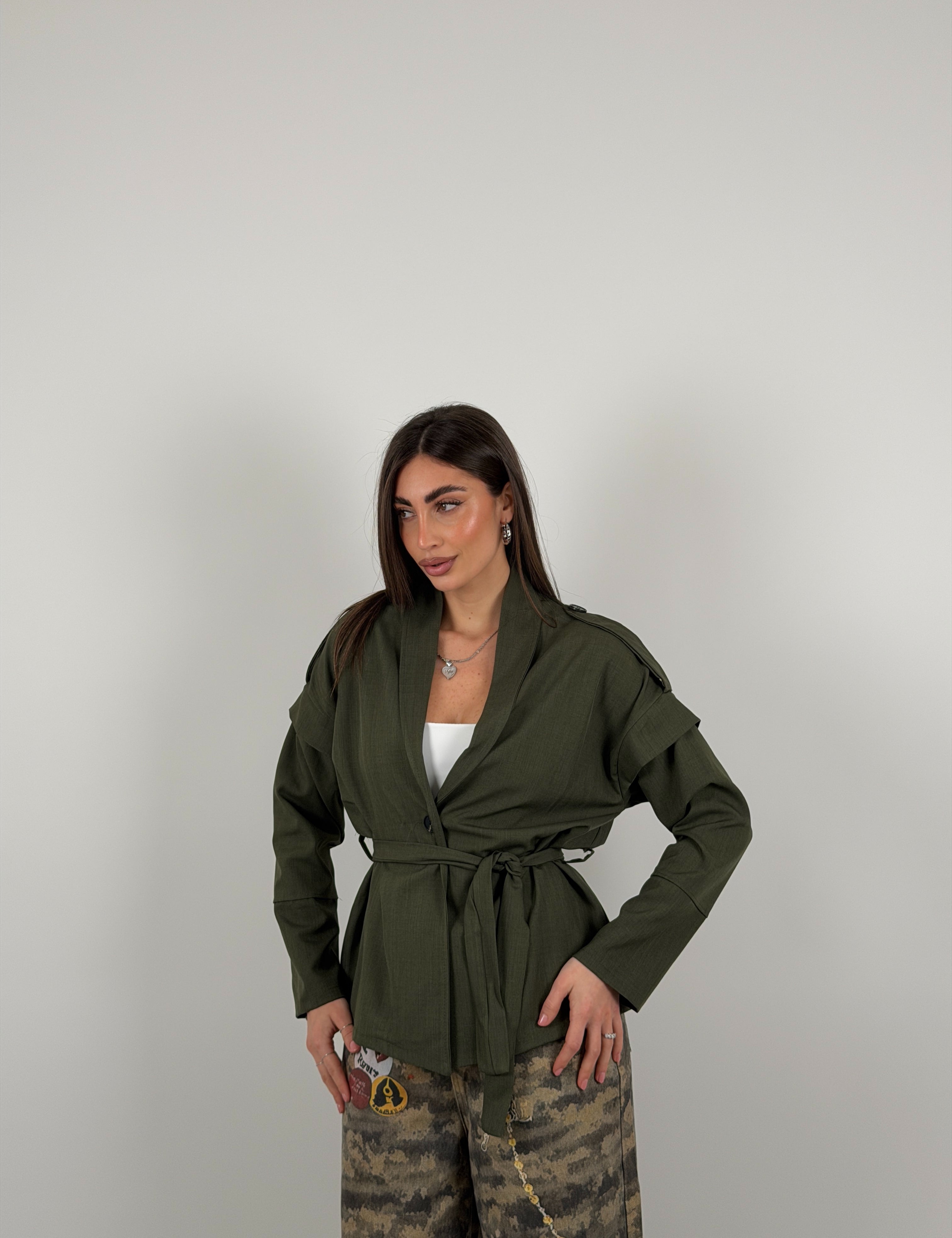Giacca mood trench tessuto leggero