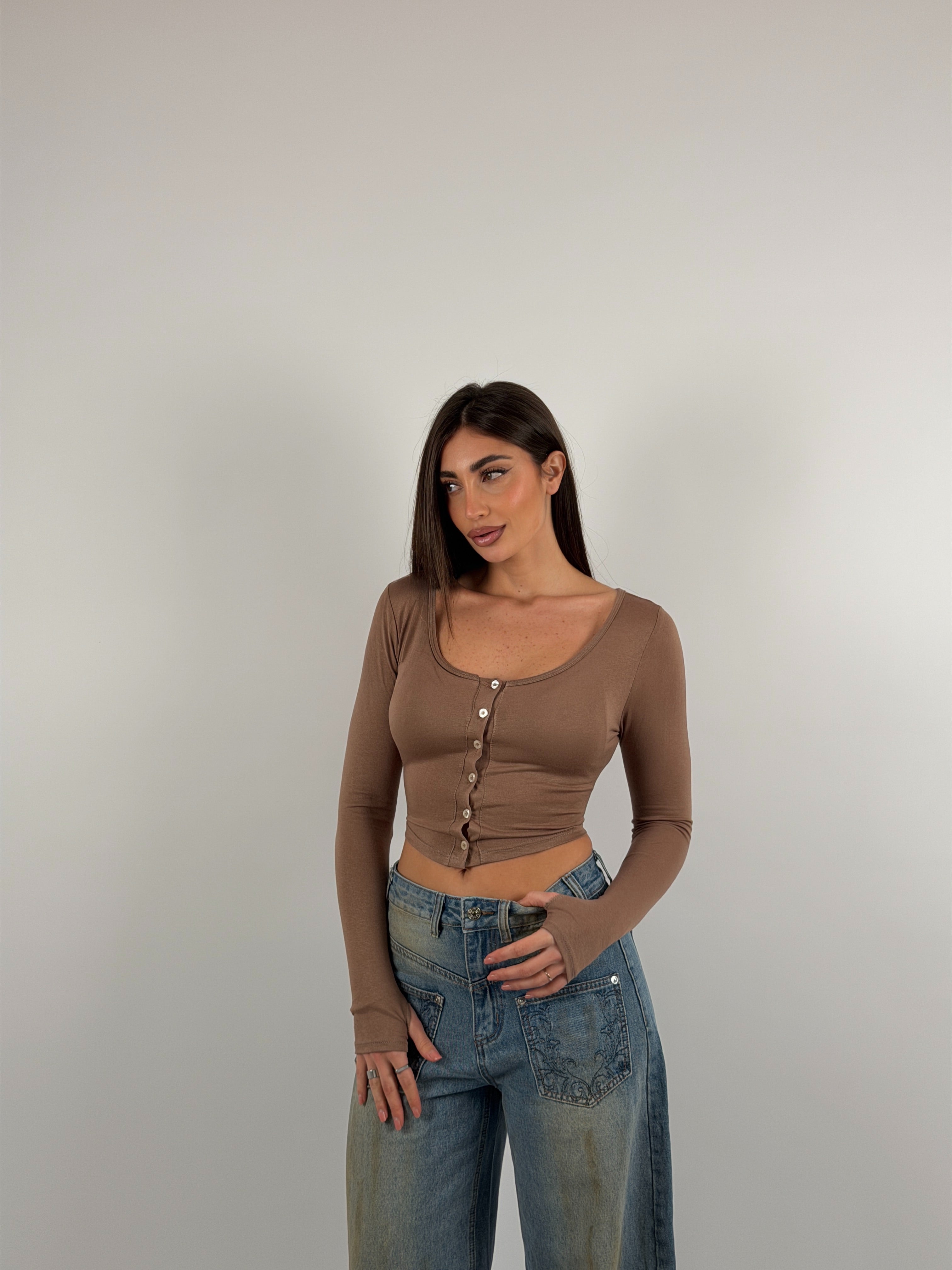 Maglia crop semi velata con bottoncini