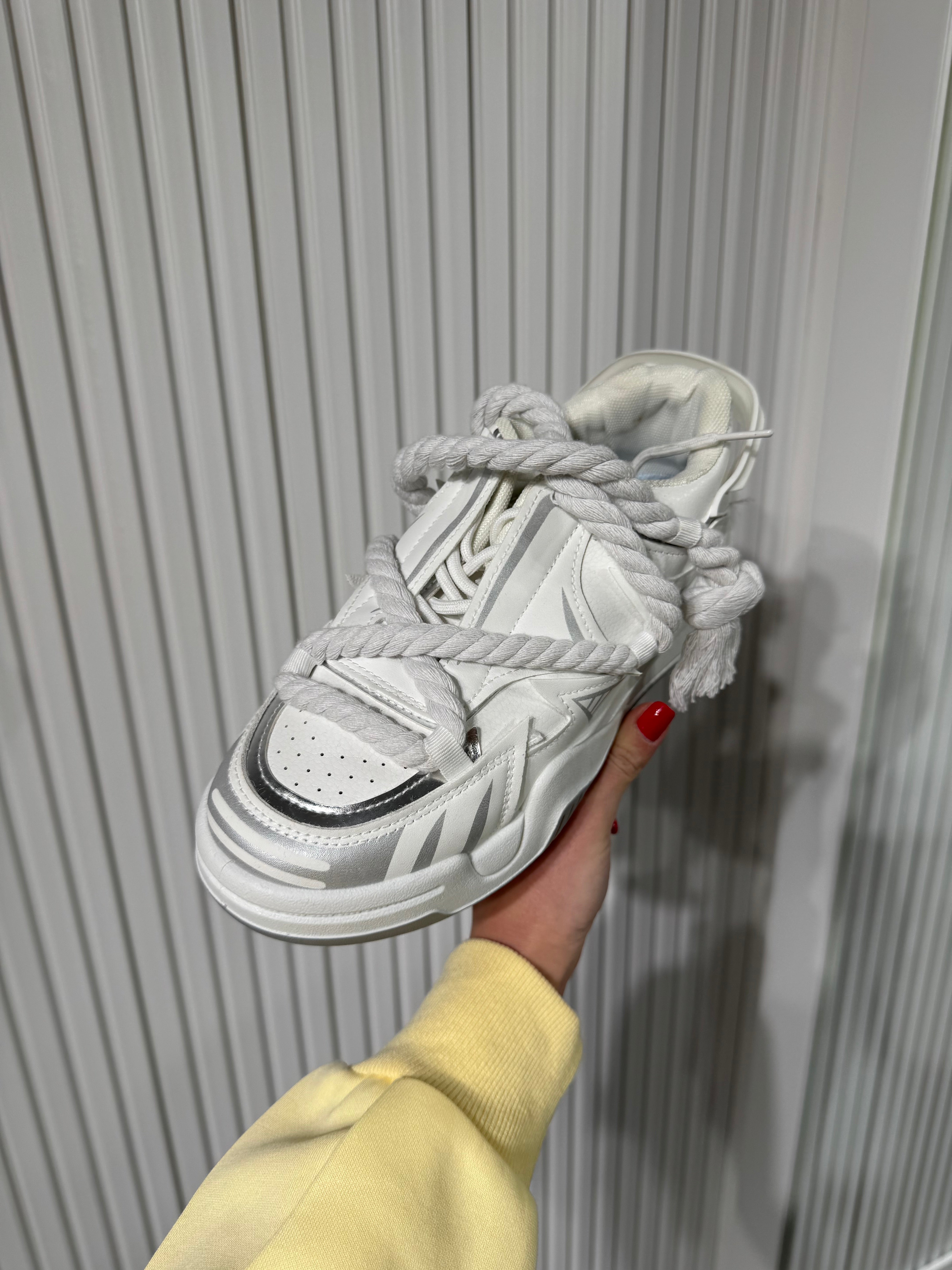 Sneakers CHD11