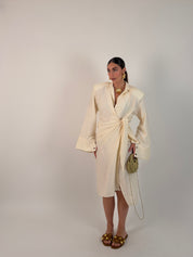 Vestito midi portafoglio semplice