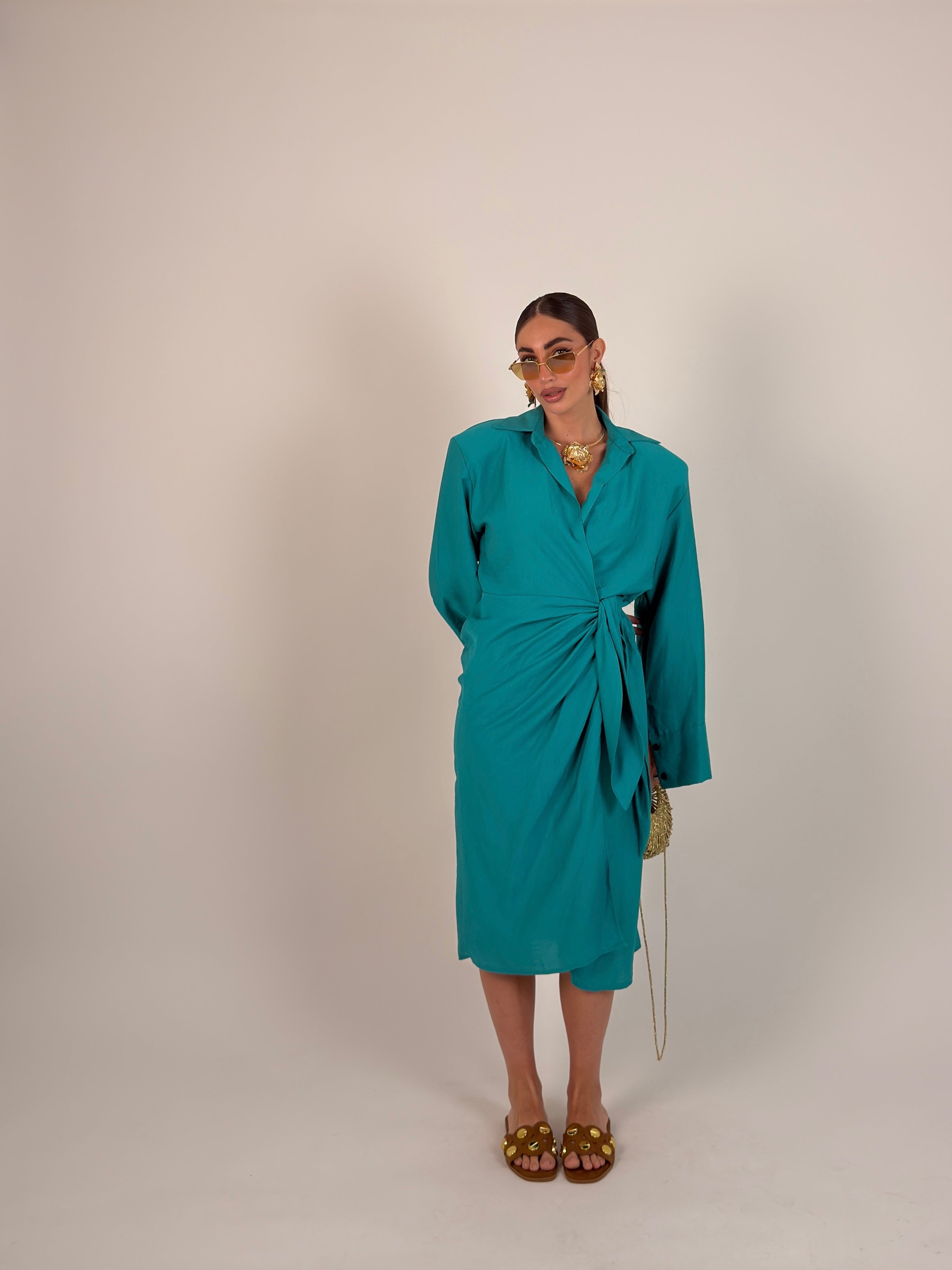 Vestito midi portafoglio semplice