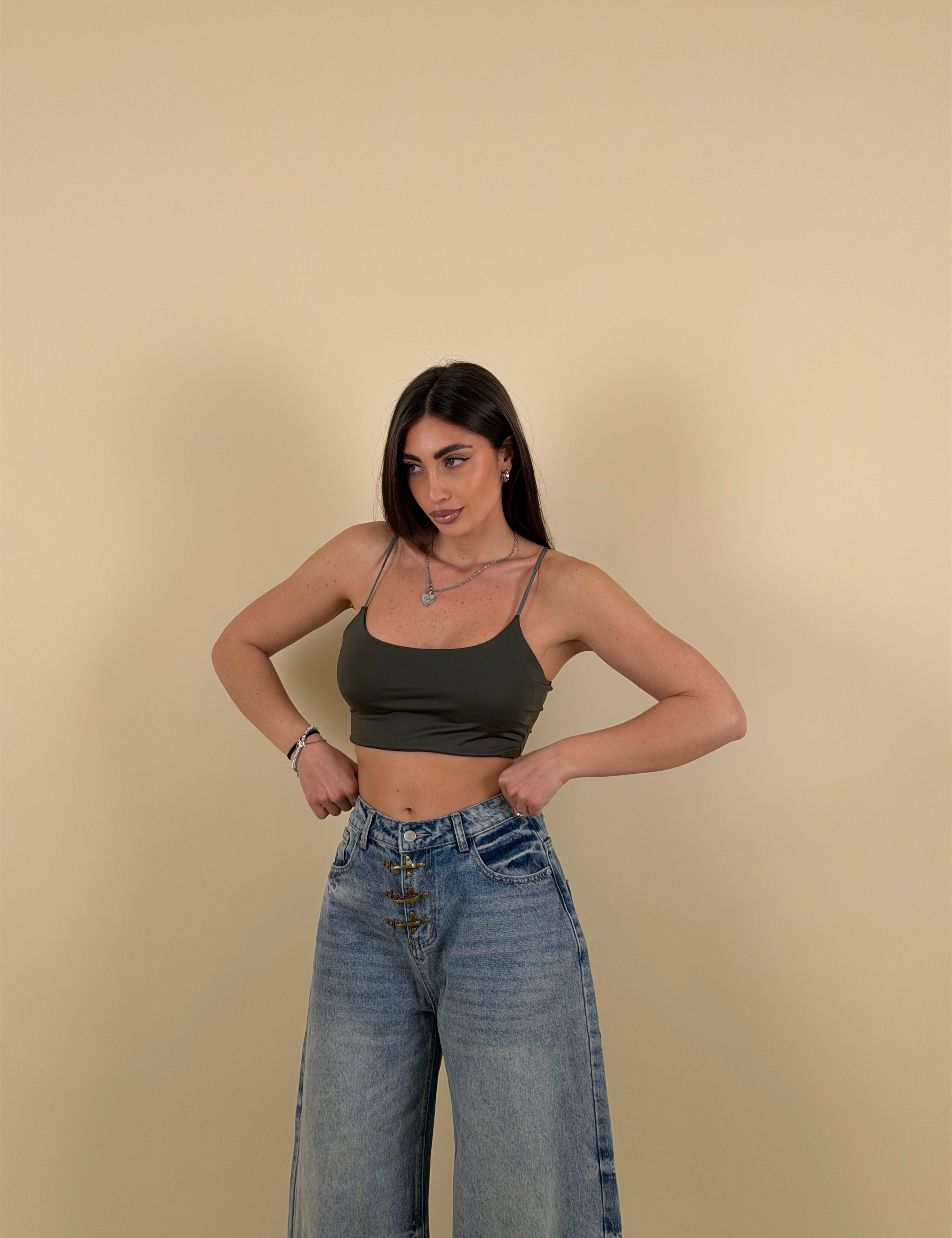 Top Under