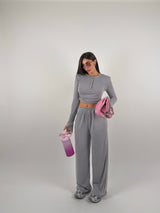 Completo a costine con spalline e bottoncini