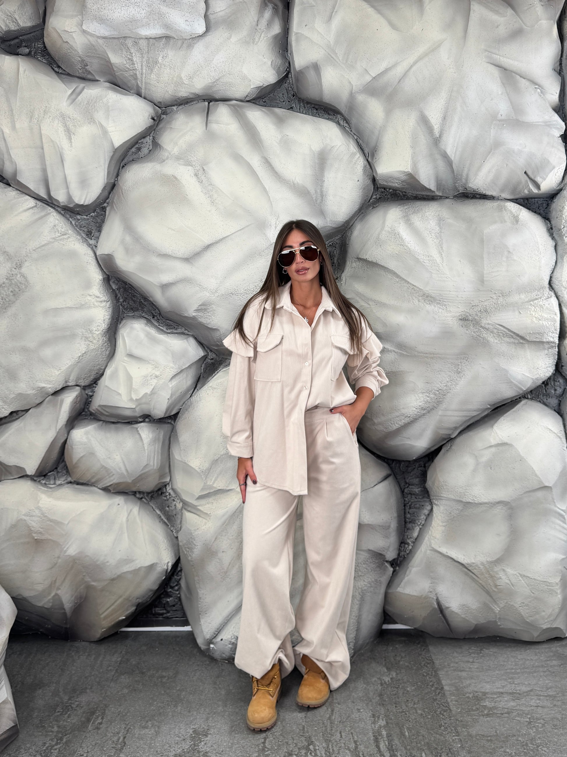 Completo camicia e pantalone in velluto