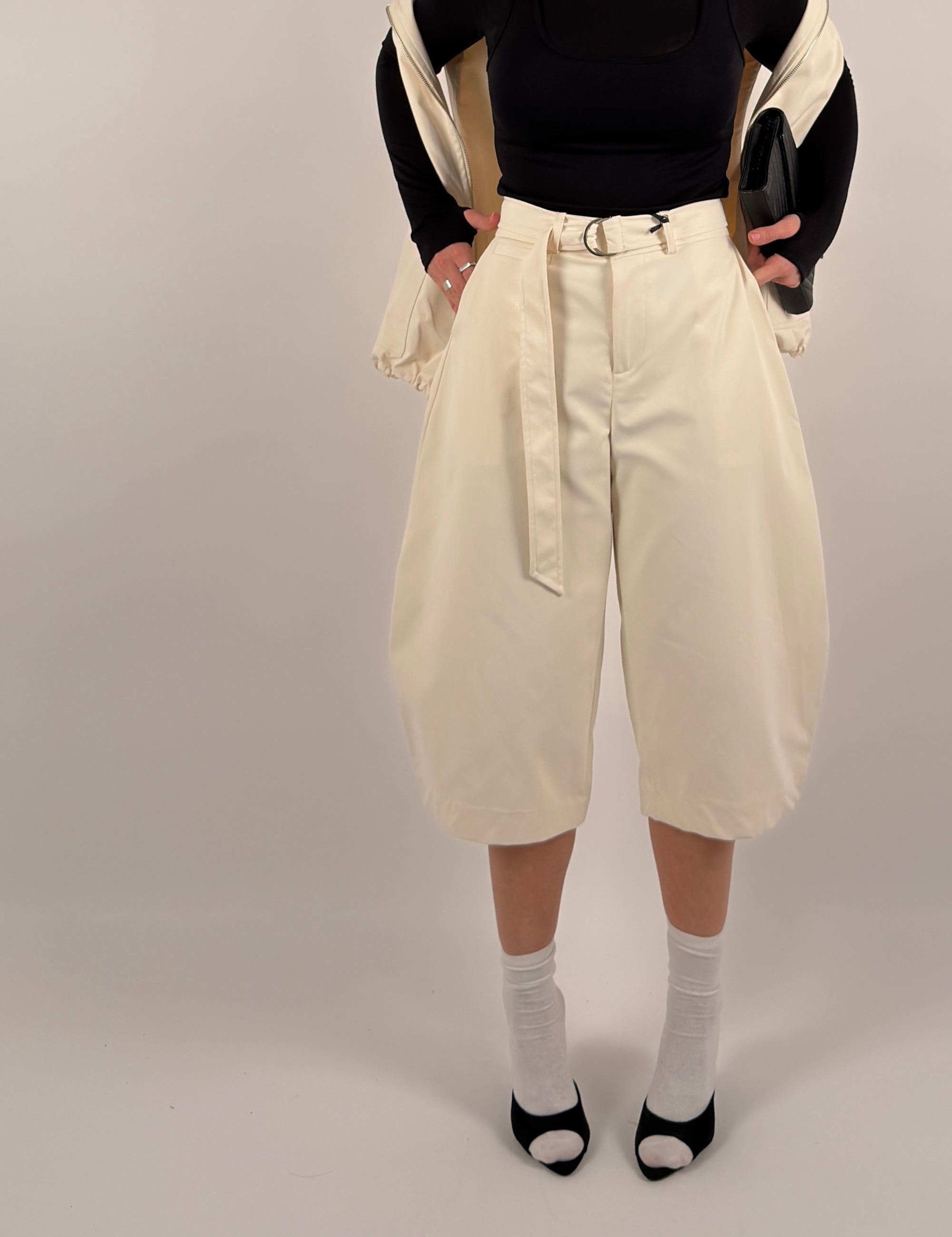 Jorts ballon in tessuto tecnico by lumina