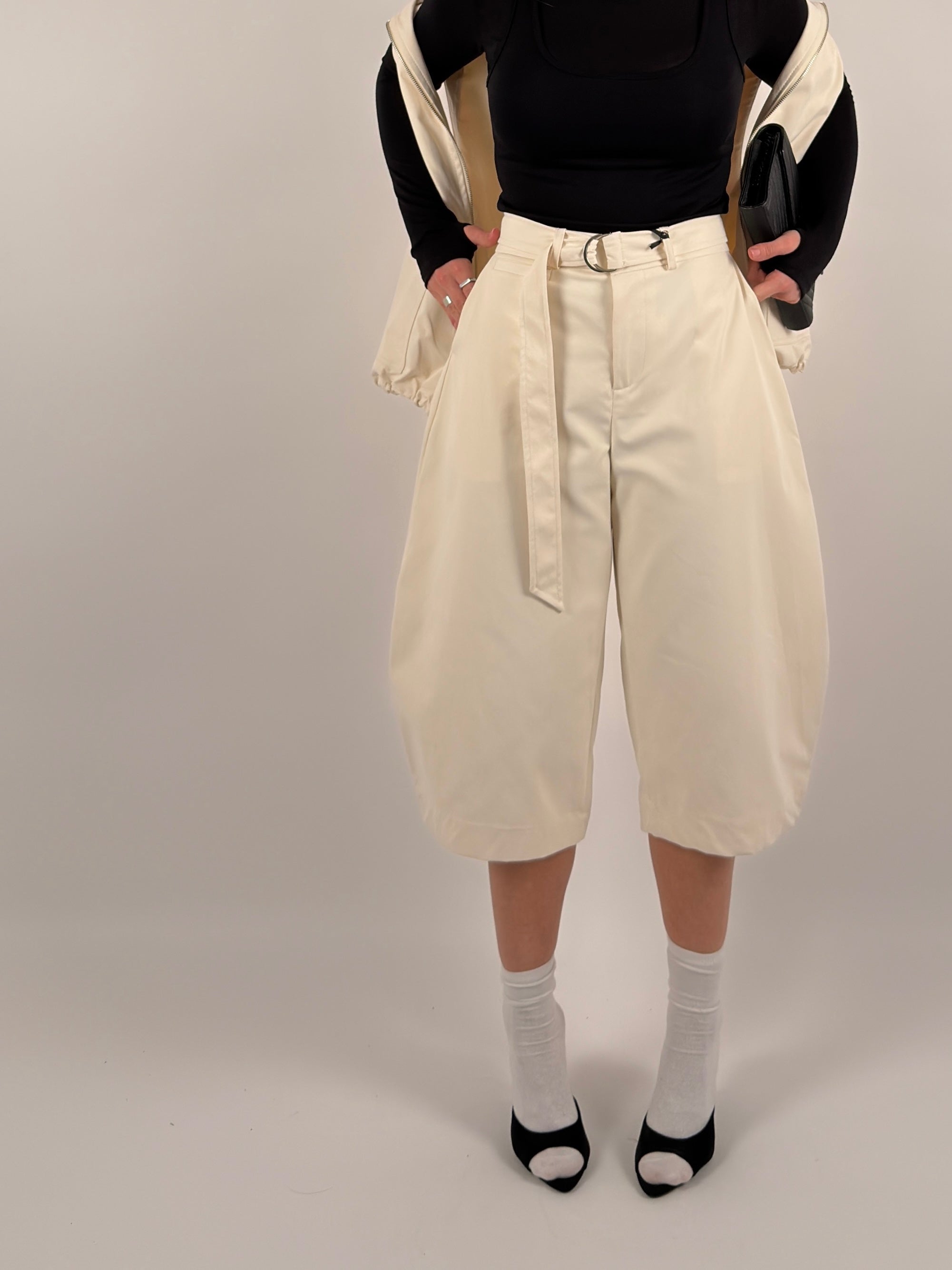 Jorts ballon in tessuto tecnico by lumina