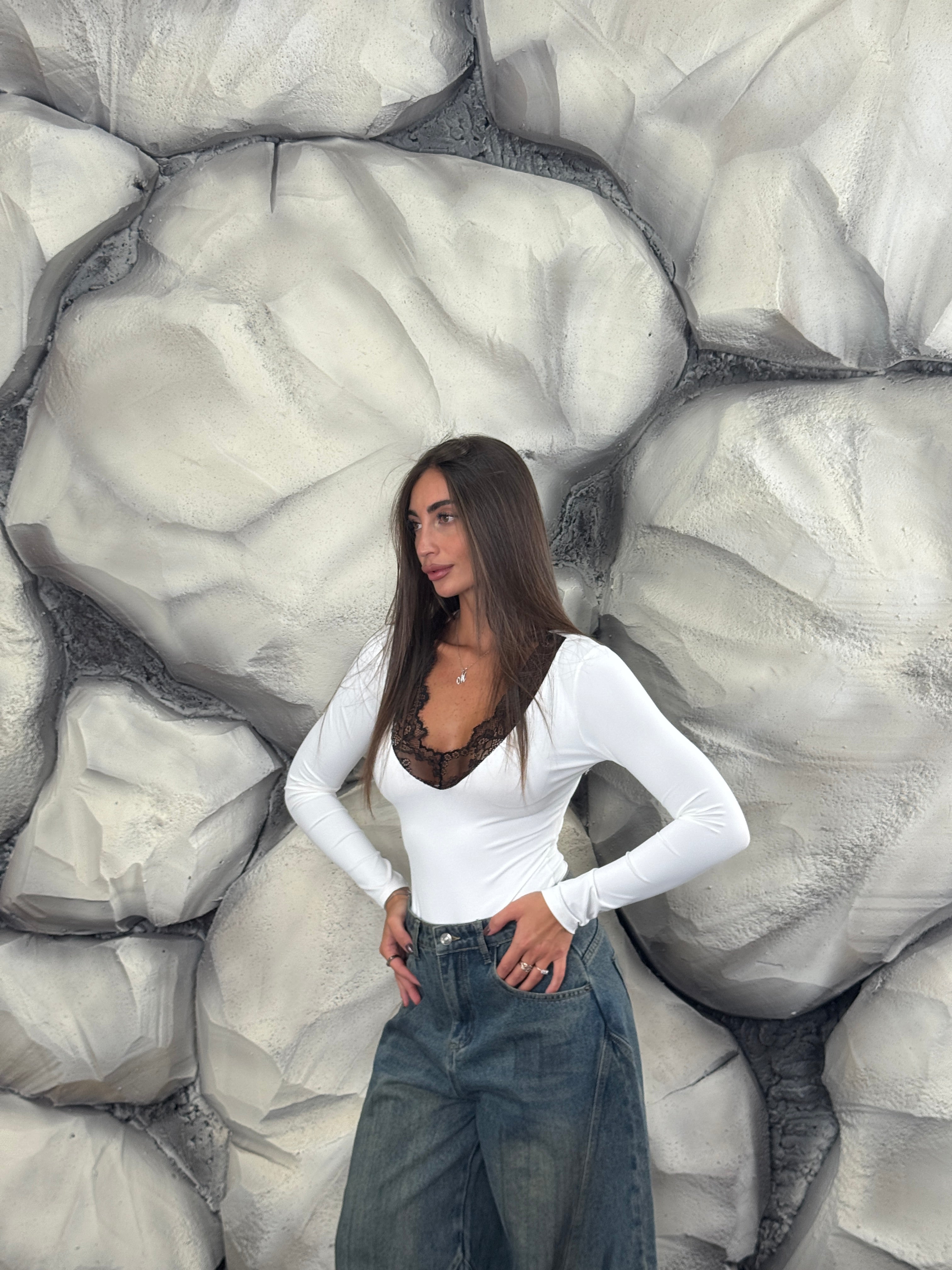 Body VALERIA