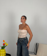 Top a fascia in merletto