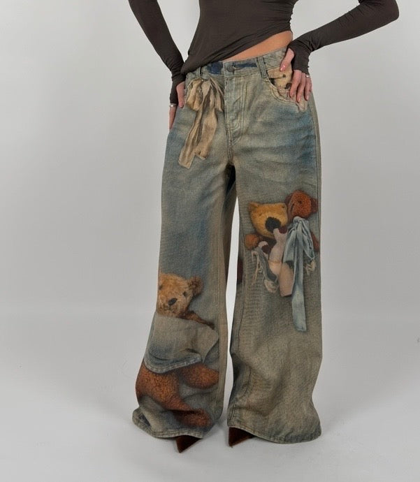 Jeans con stampe orsetti