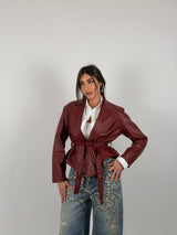 Giacca con cintura in vita