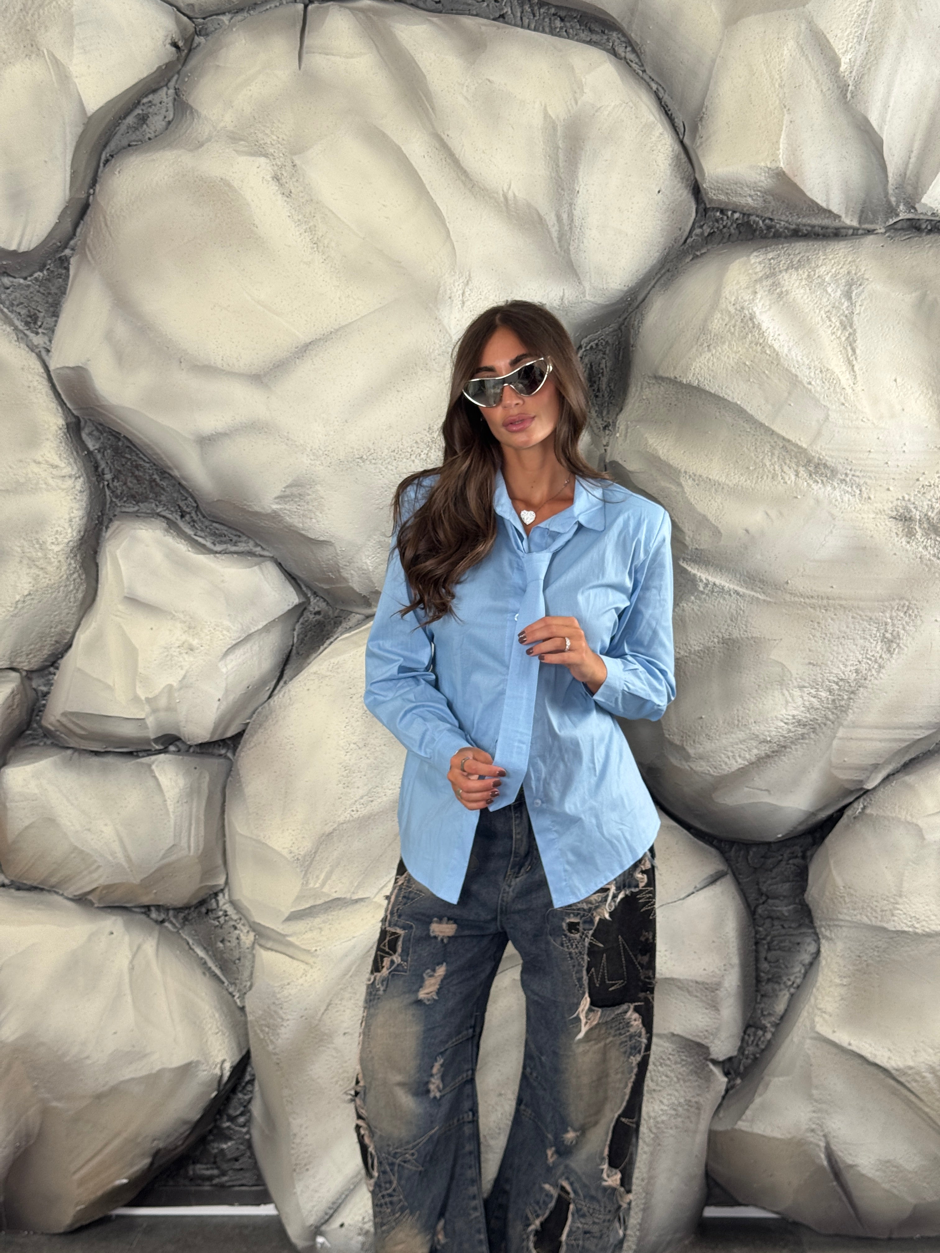 Camicia con cravatta