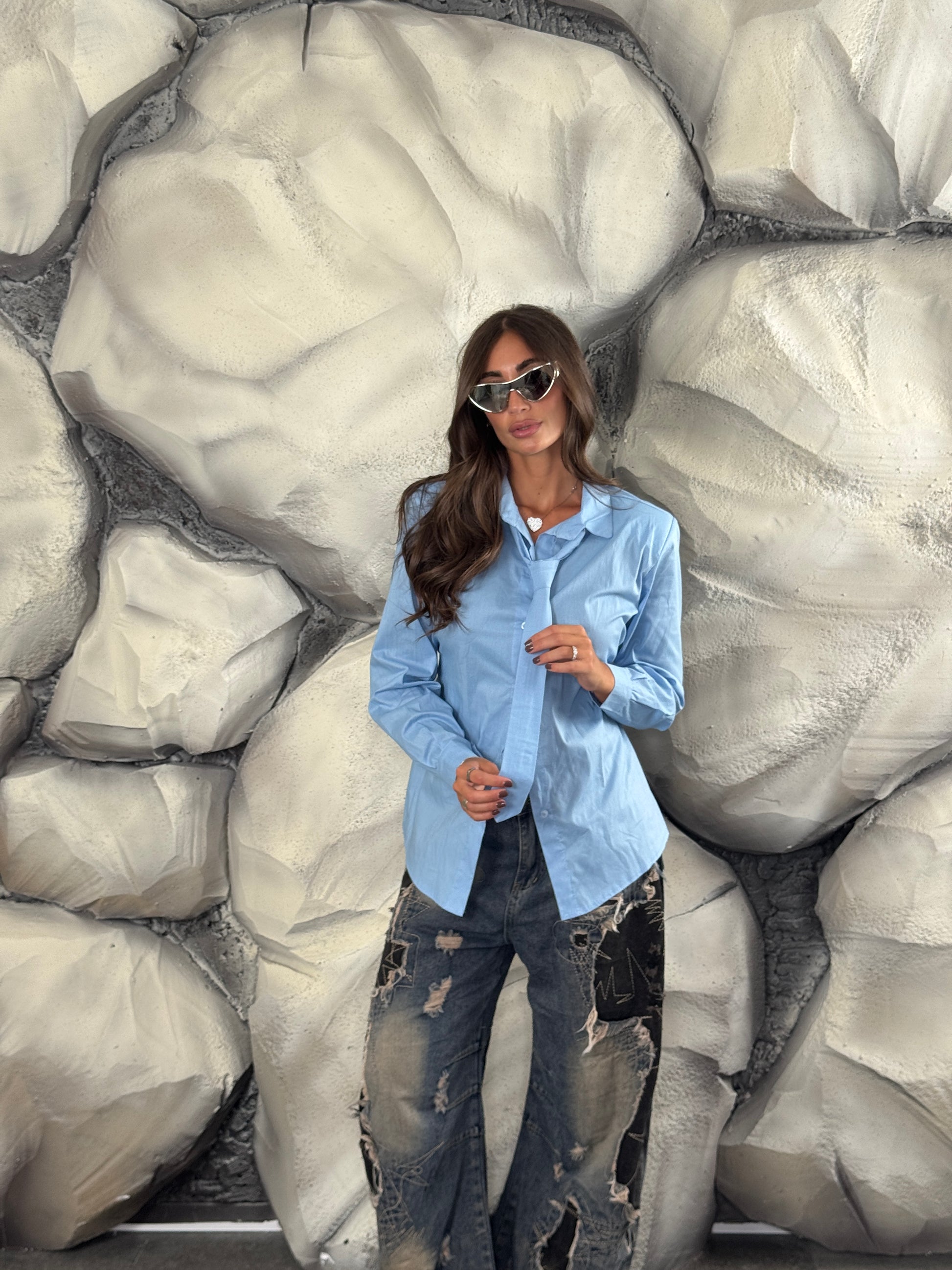 Camicia con cravatta