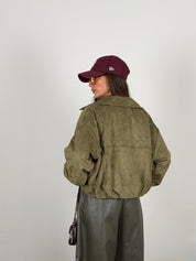 Giacca in camoscio modello bomber