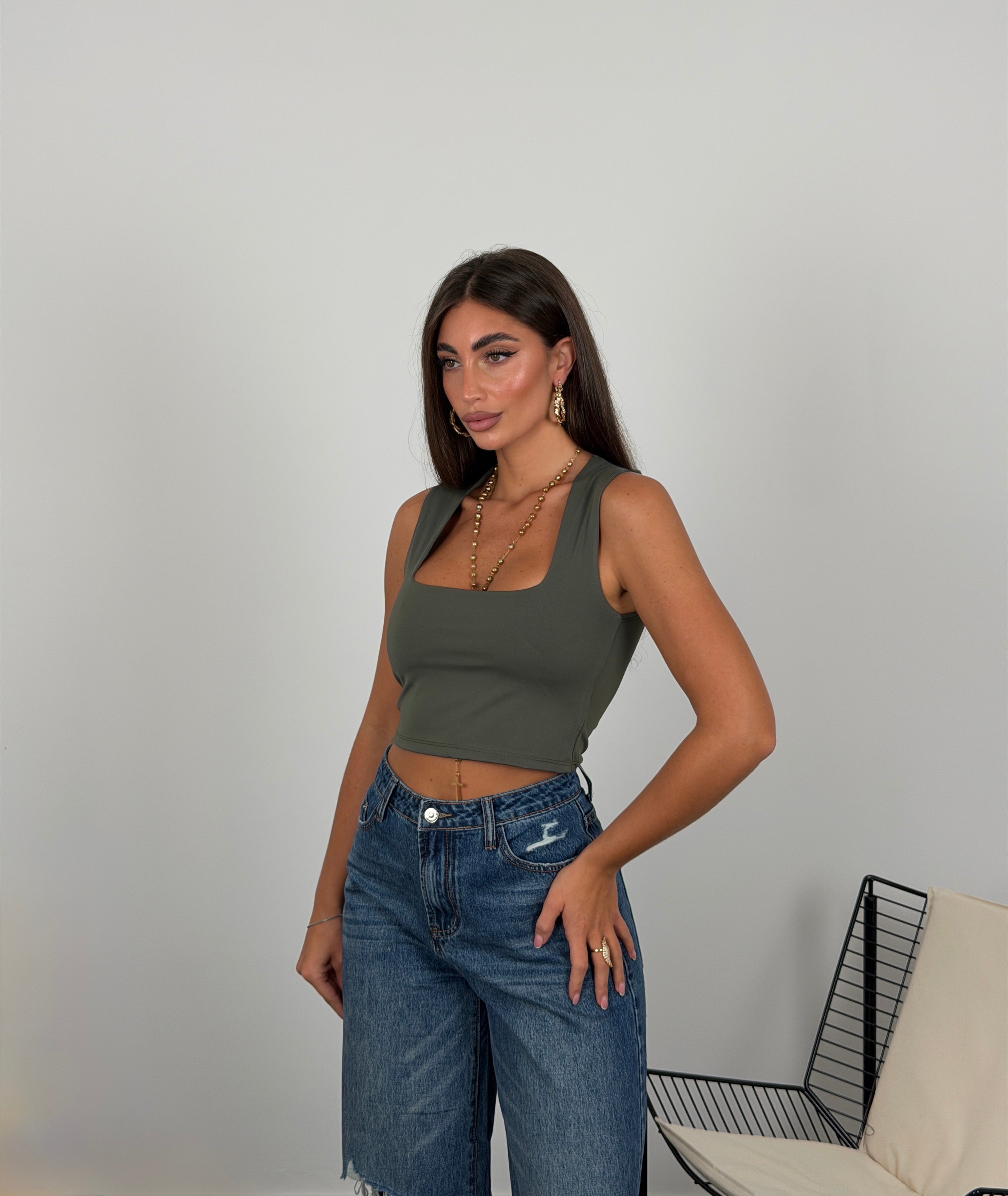 Top scollo quadrato