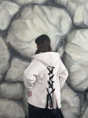 Felpa aperta sul retro