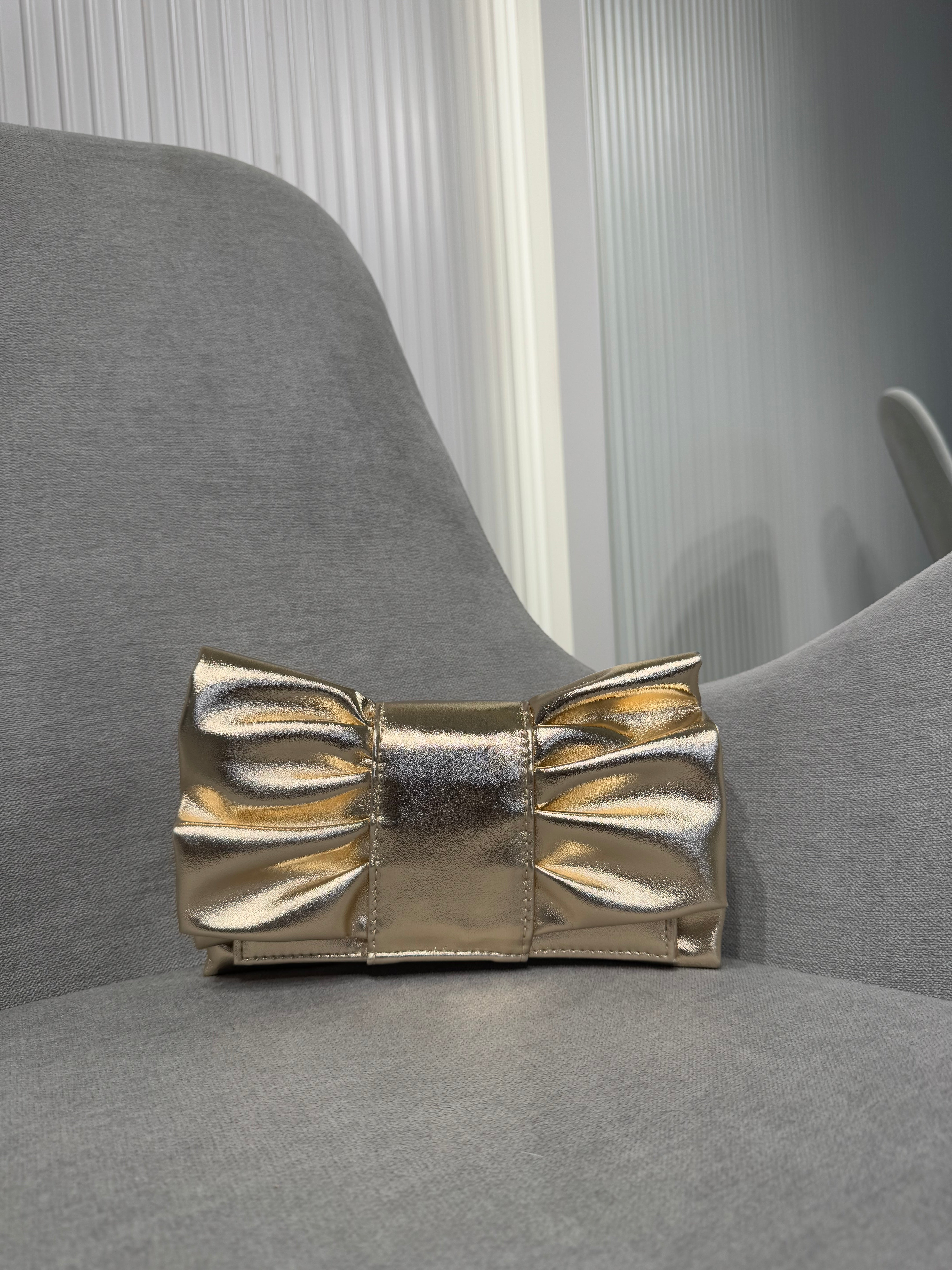 Borsa FIOCCO