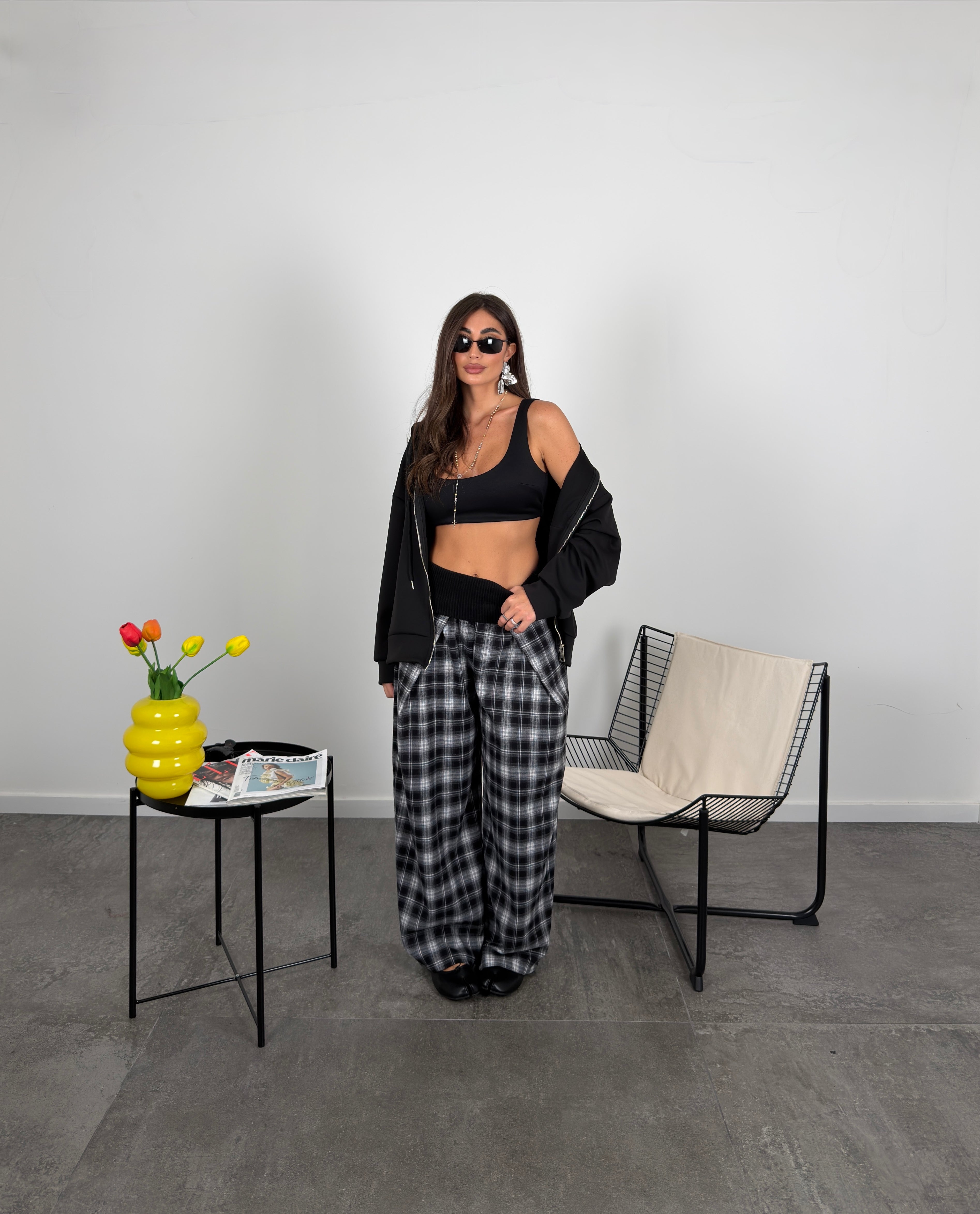 Pantalone quadri con risvolto