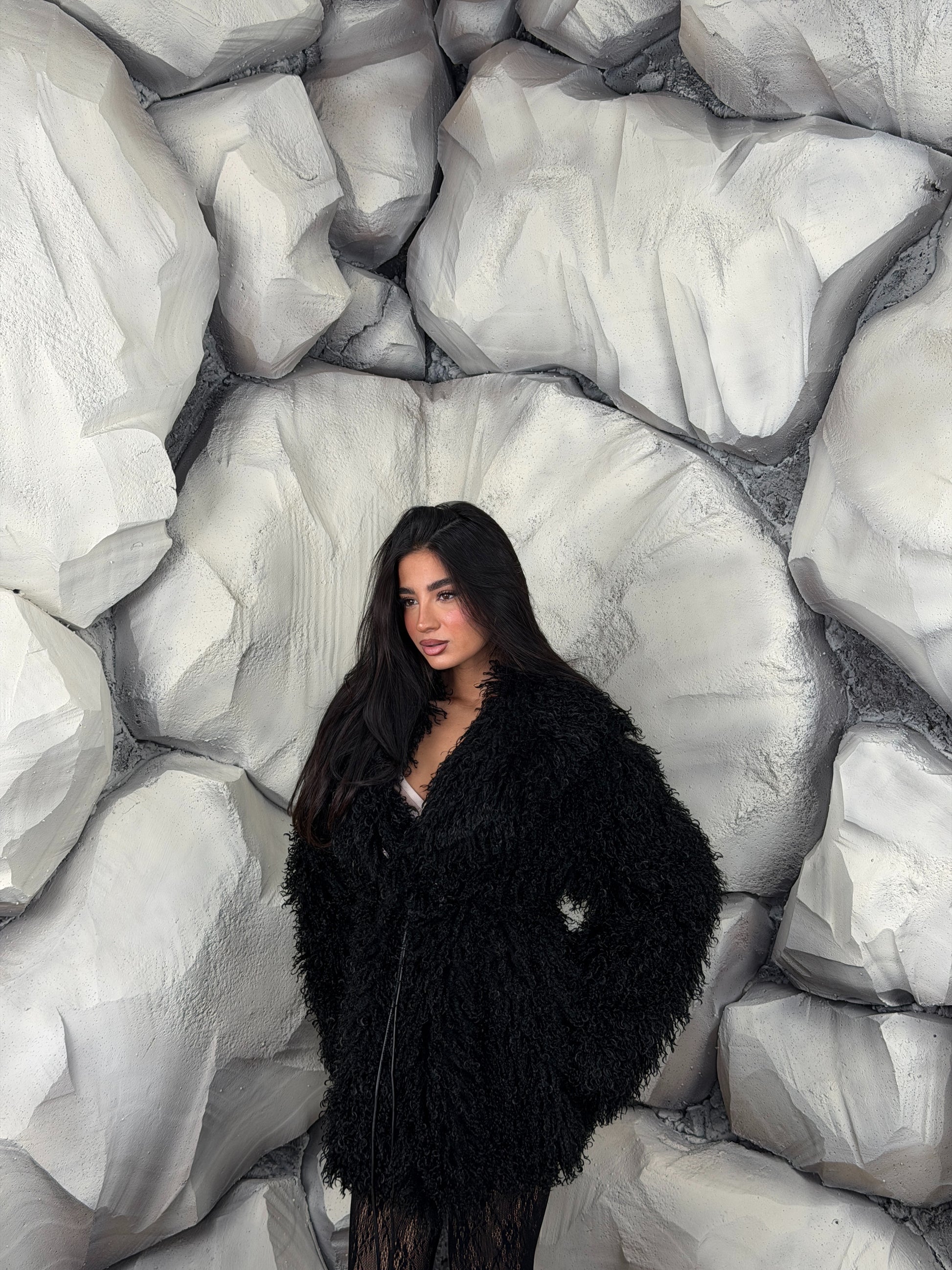 Ecofur curly long black