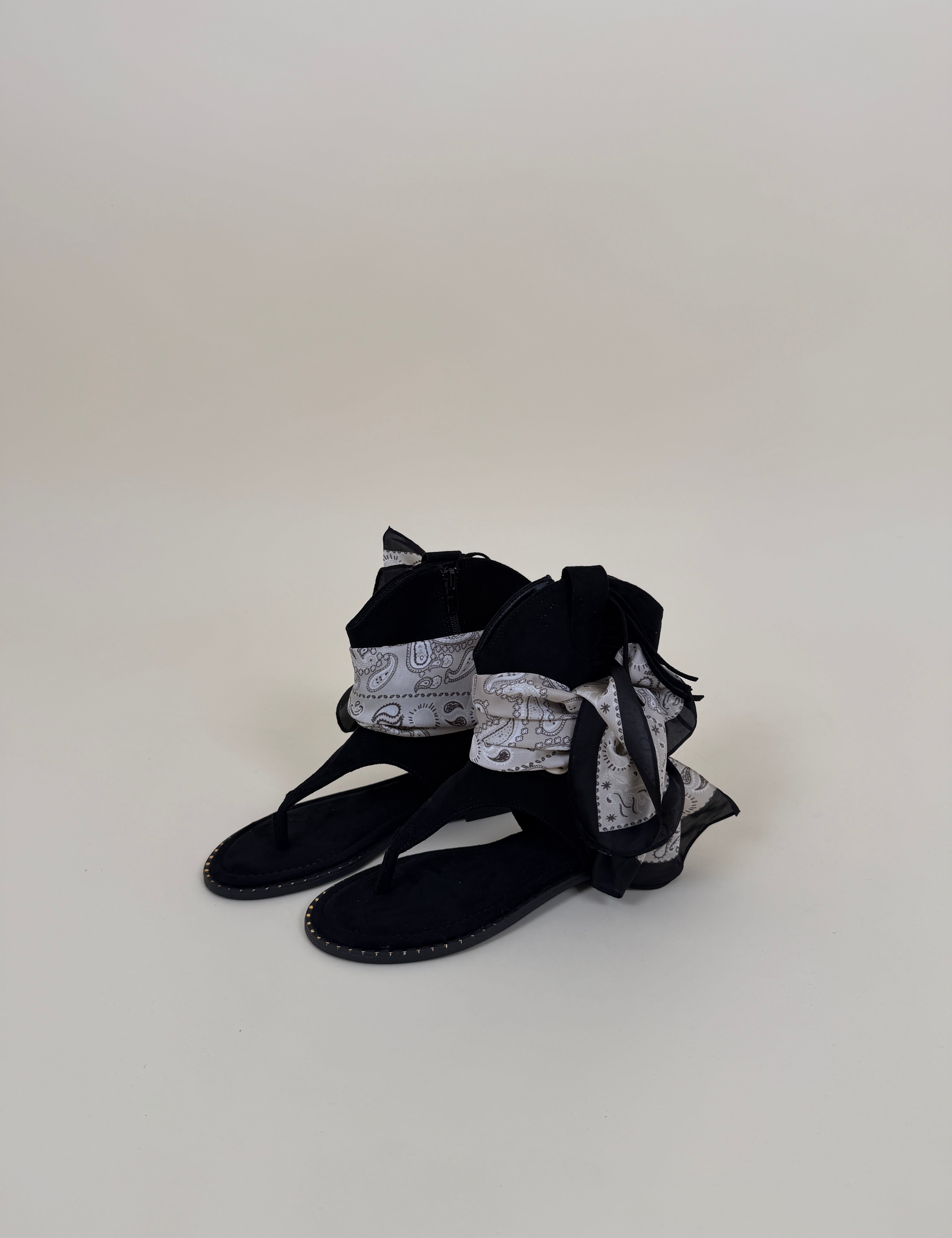 77A98BCF-F9CE-4C91-8CC6-8B6F9403F726.jpg