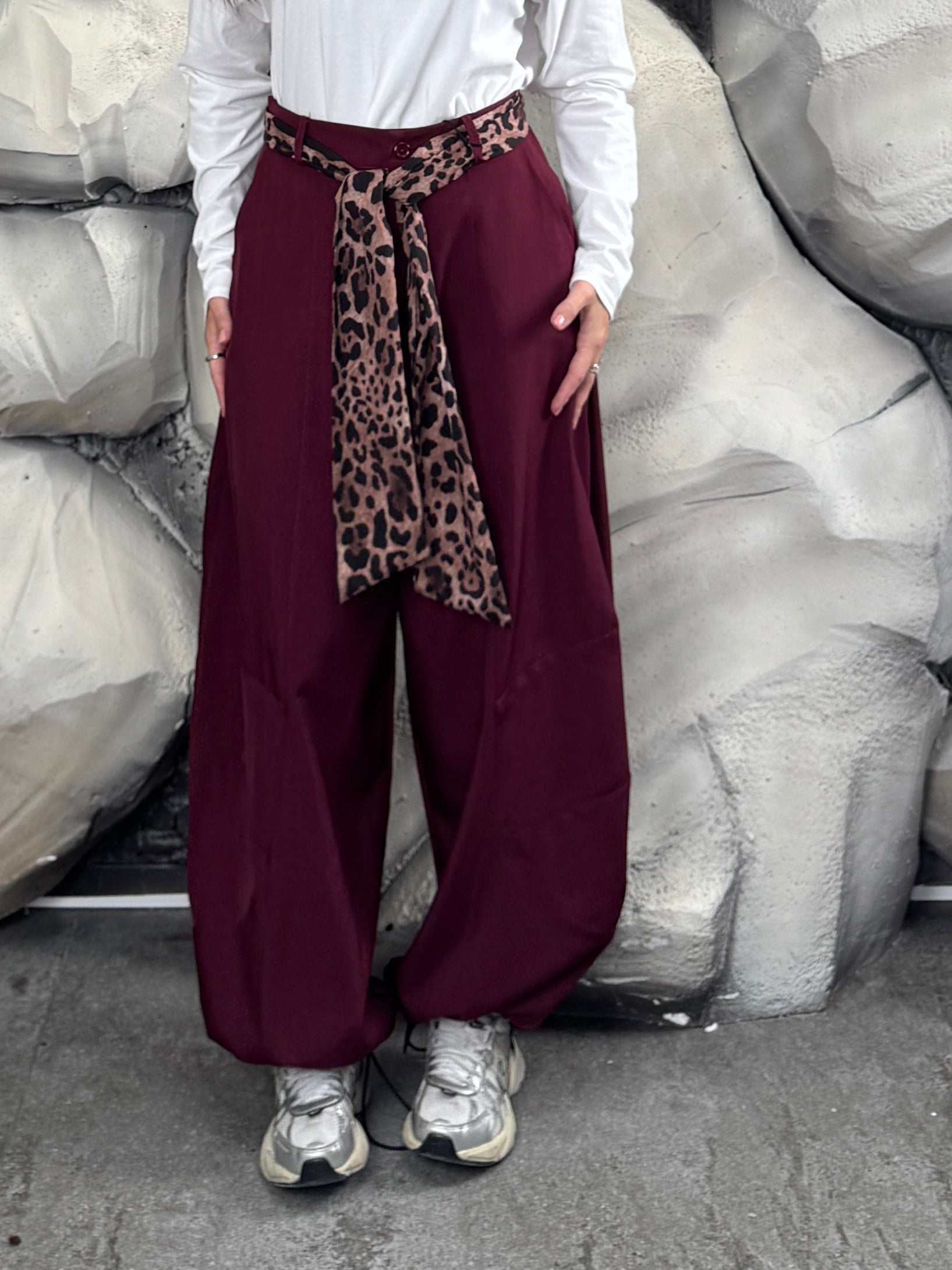 Pantalone con cintura maculata
