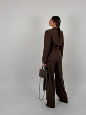 Completo con cintura in vita