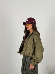 Giacca in camoscio modello bomber