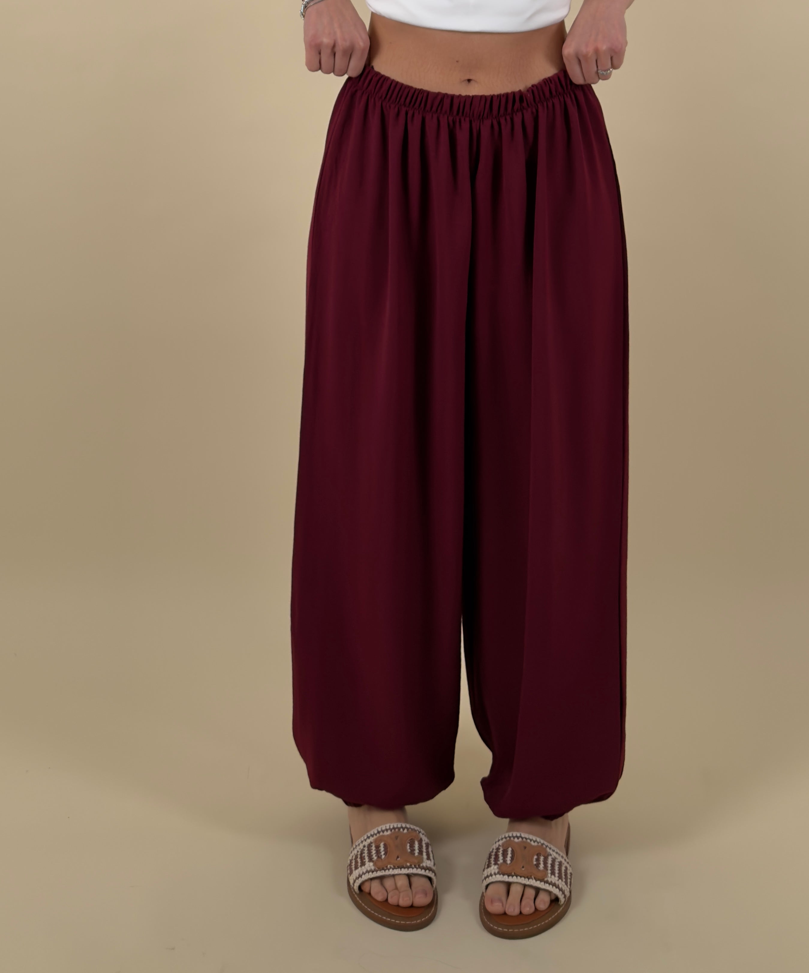 Pantalone elastico sulla caviglia