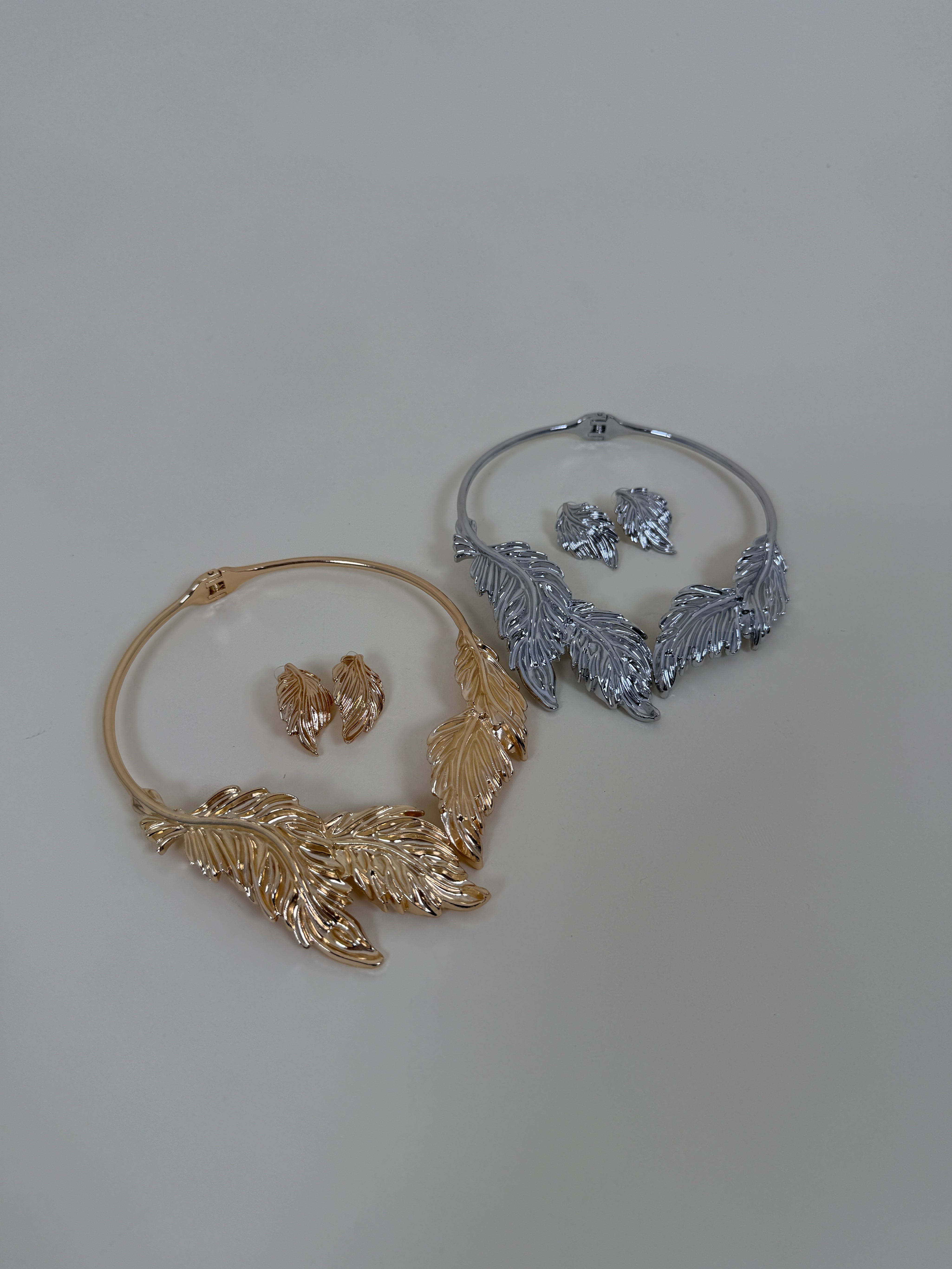 Collana Foglia