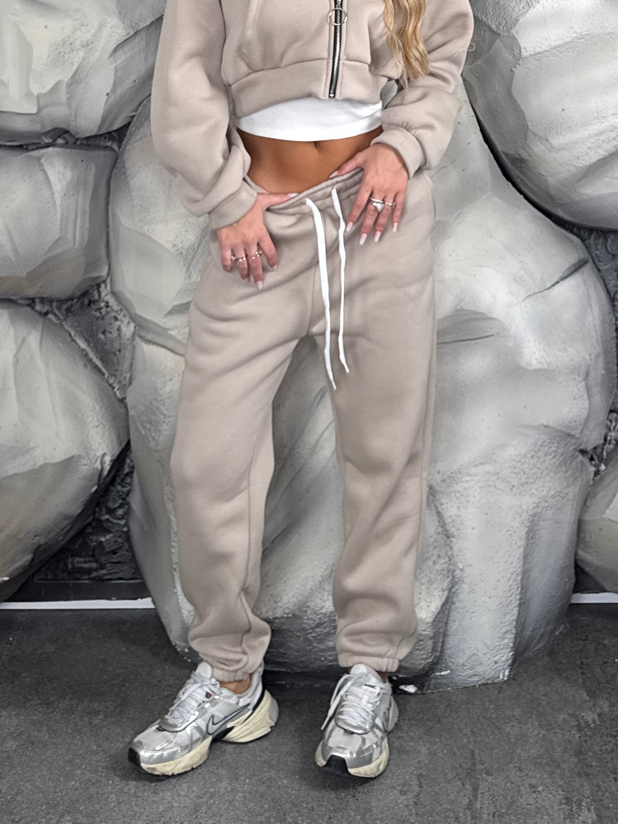 Pantalone tuta con elastico