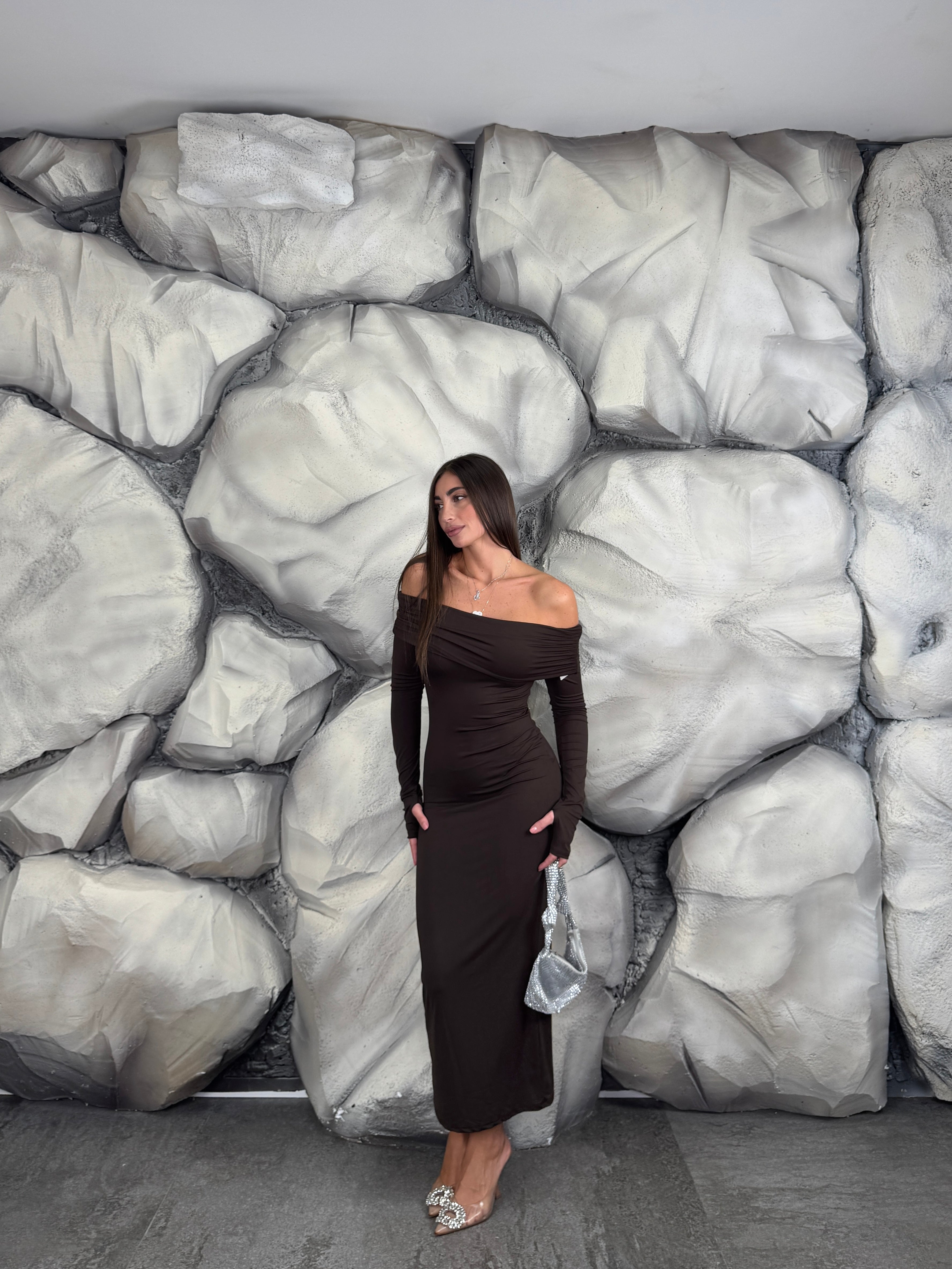 Vestito scollo a barca