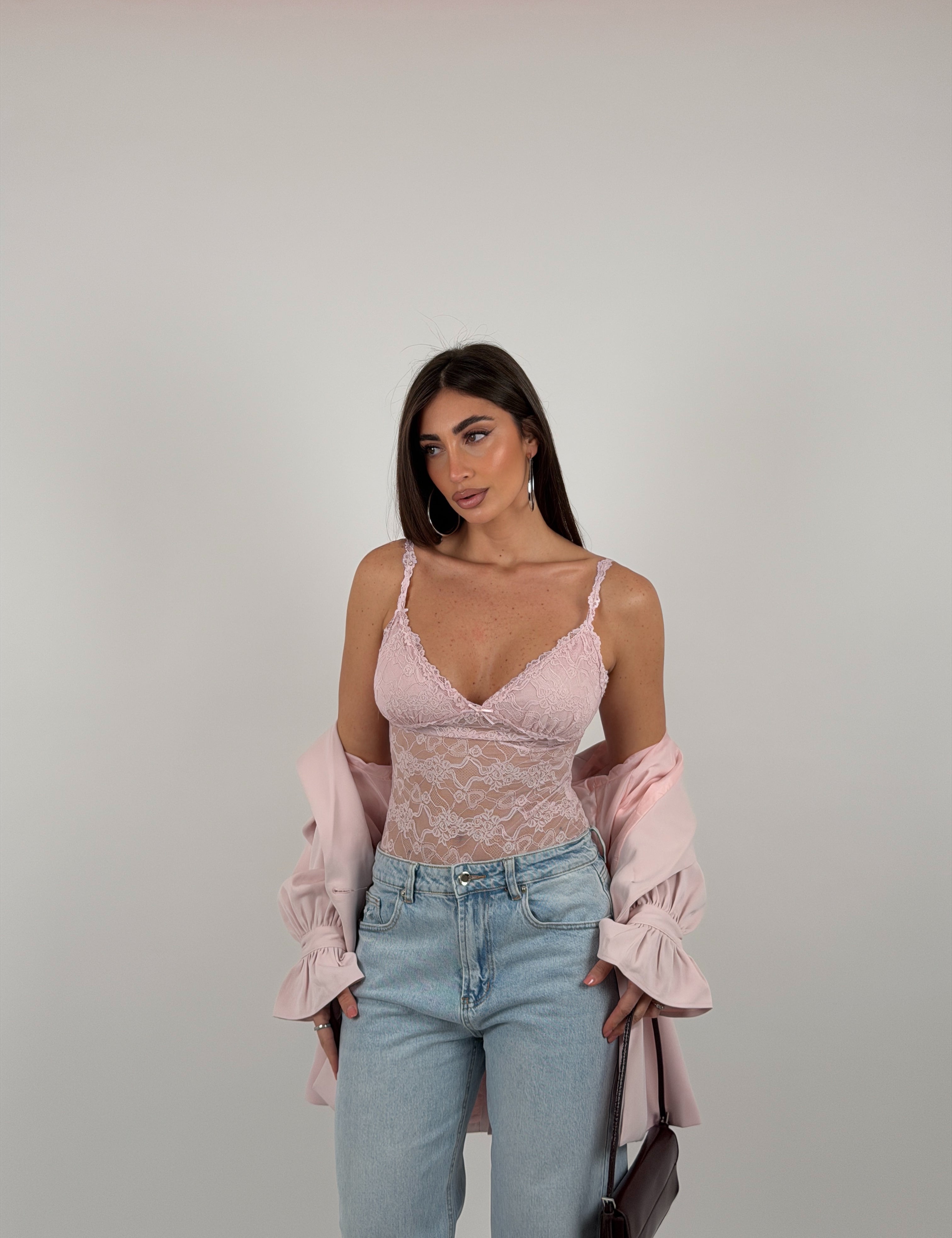 Body in merletto con bretelle regolabili