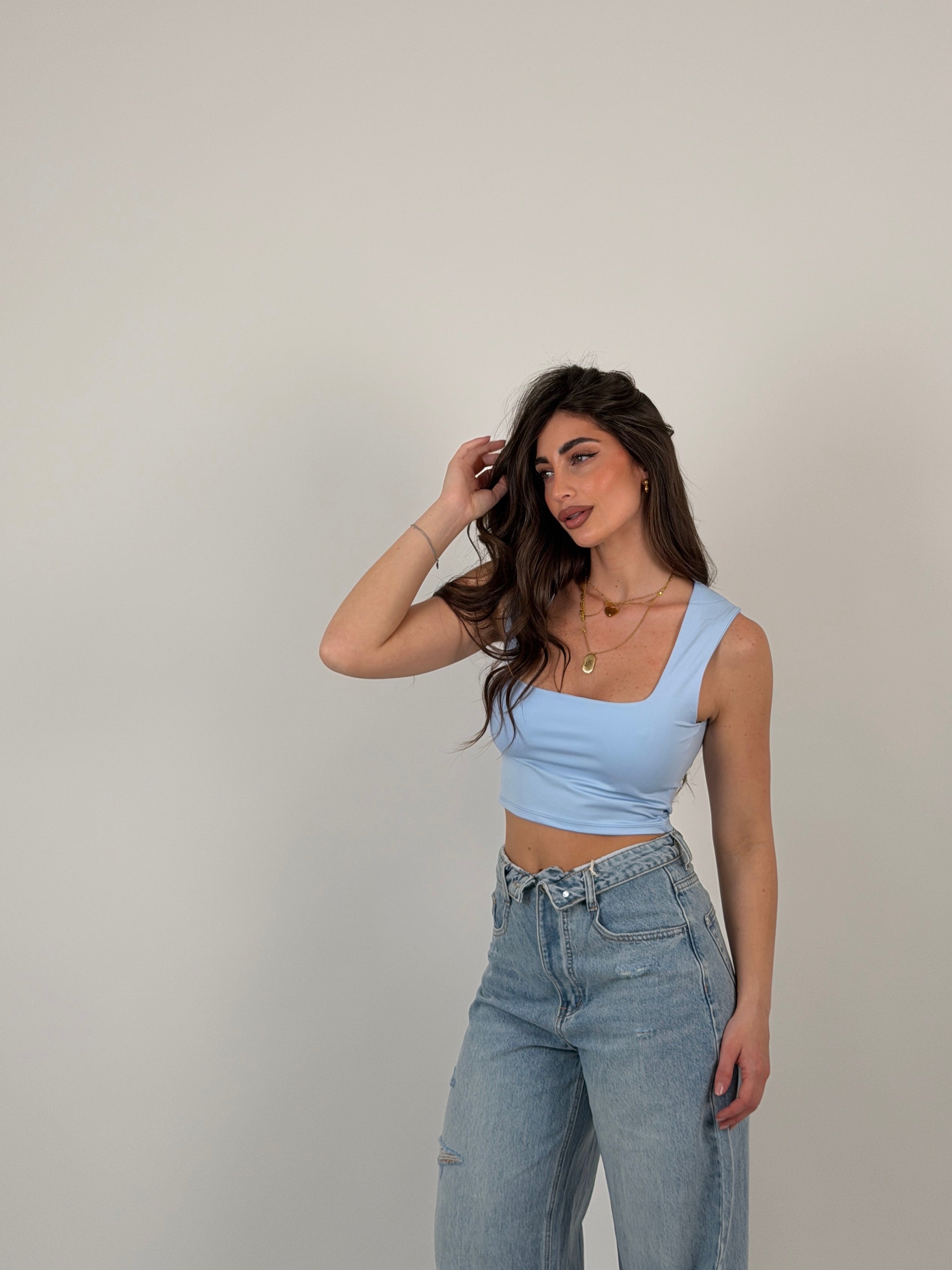 Top scollo quadrato