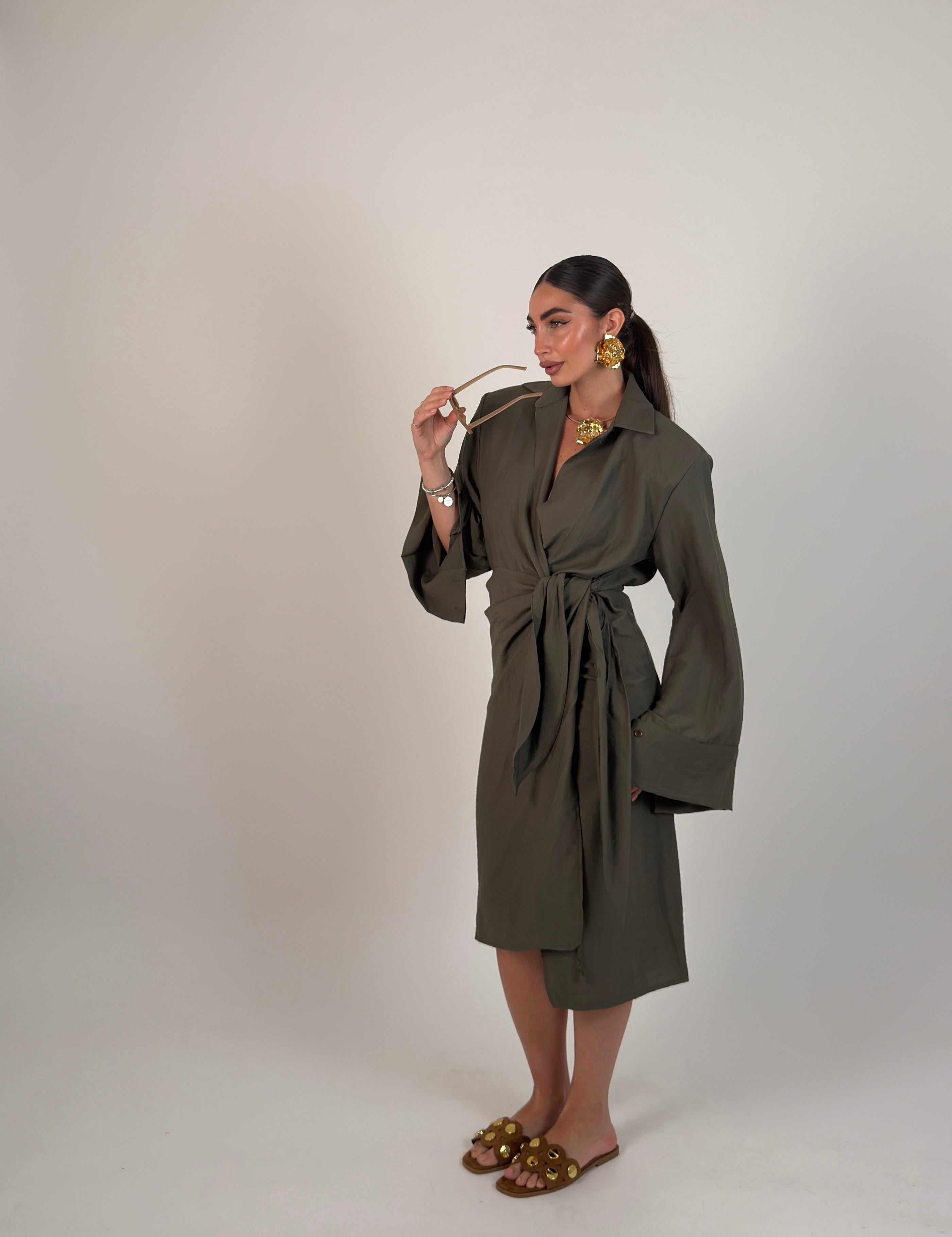 Vestito midi portafoglio semplice